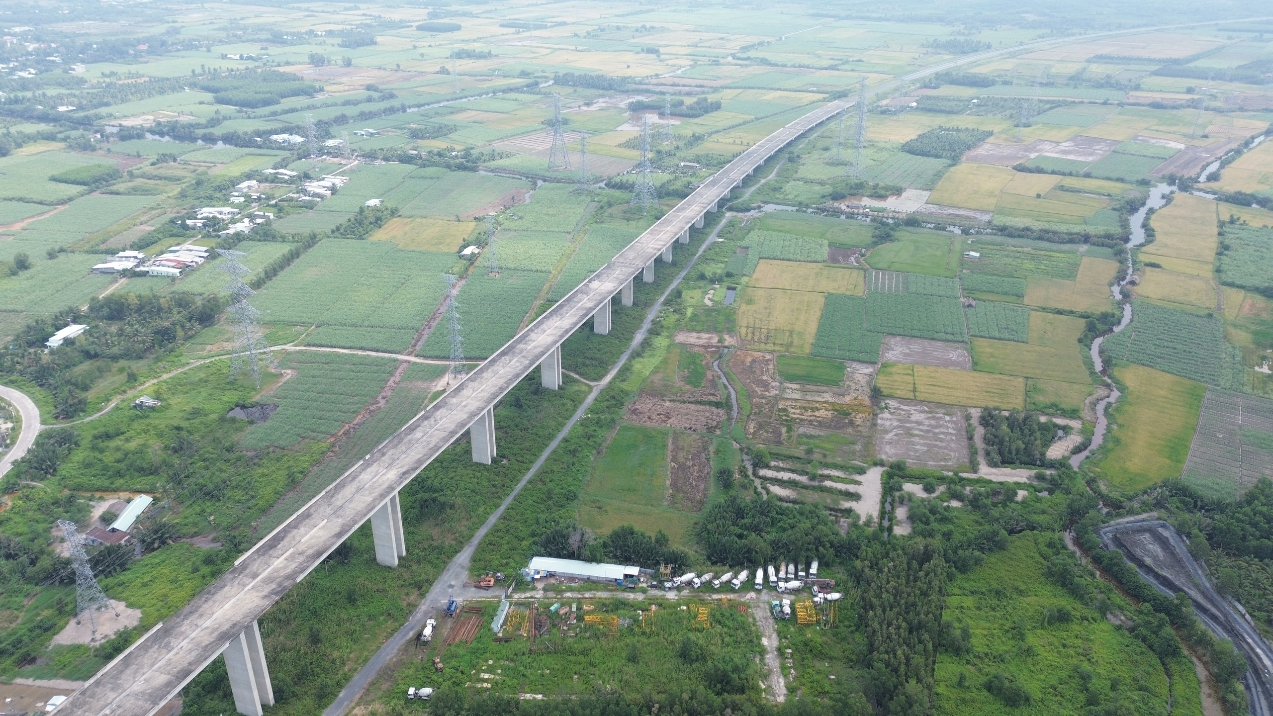 Cầu Phước Khánh trên cao tốc Bến Lức - Long Thành đang hồi sinh ra sao?- Ảnh 8. Cầu Phước Khánh trên cao tốc Bến Lức - Long Thành đang hồi sinh ra sao?- Ảnh 8.