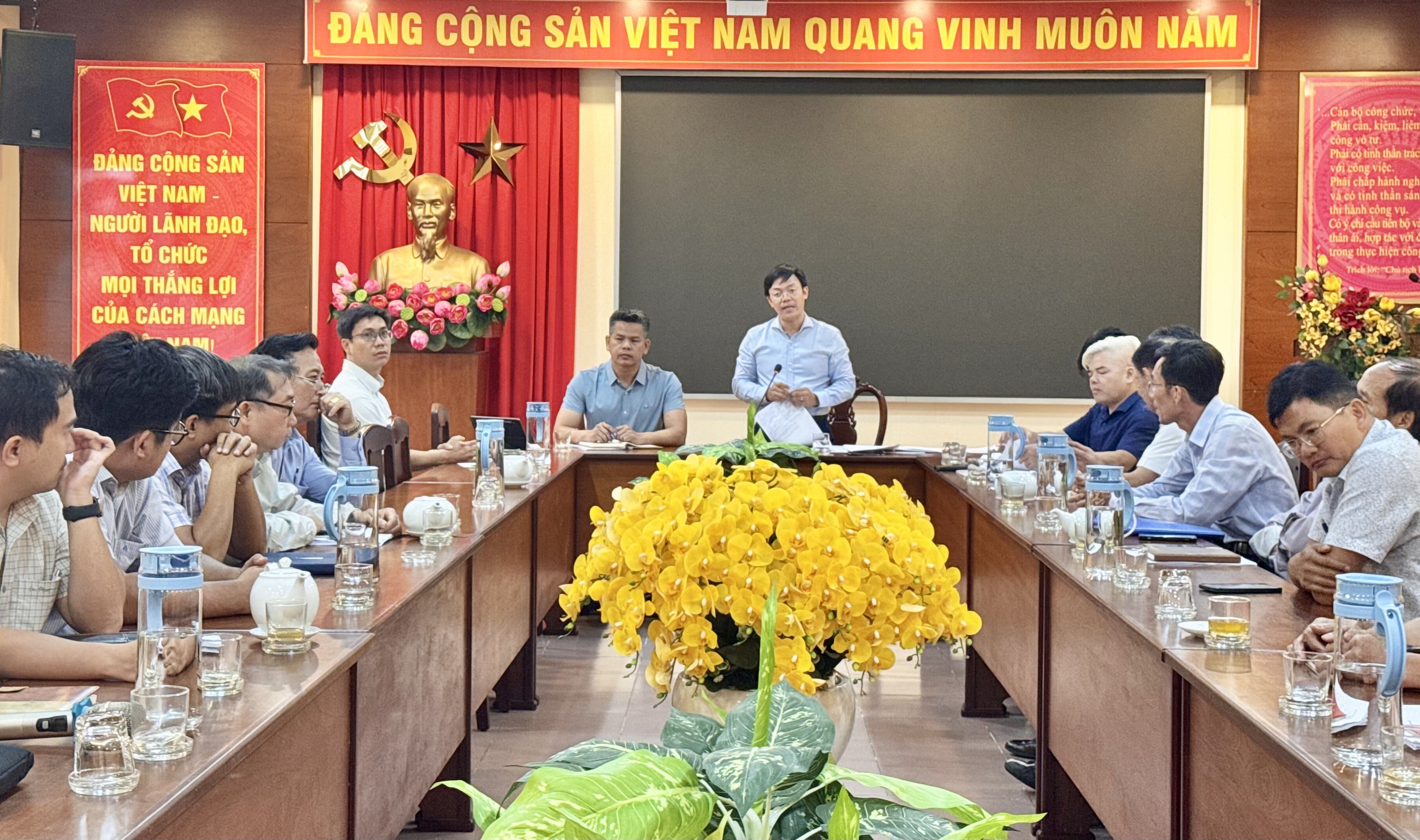 Đồng Nai mạnh tay dẹp lối đi tự mở, x&oacute;a điểm đen v&agrave; siết chặt an to&agrave;n đường sắt Bắc - Nam- Ảnh 4.