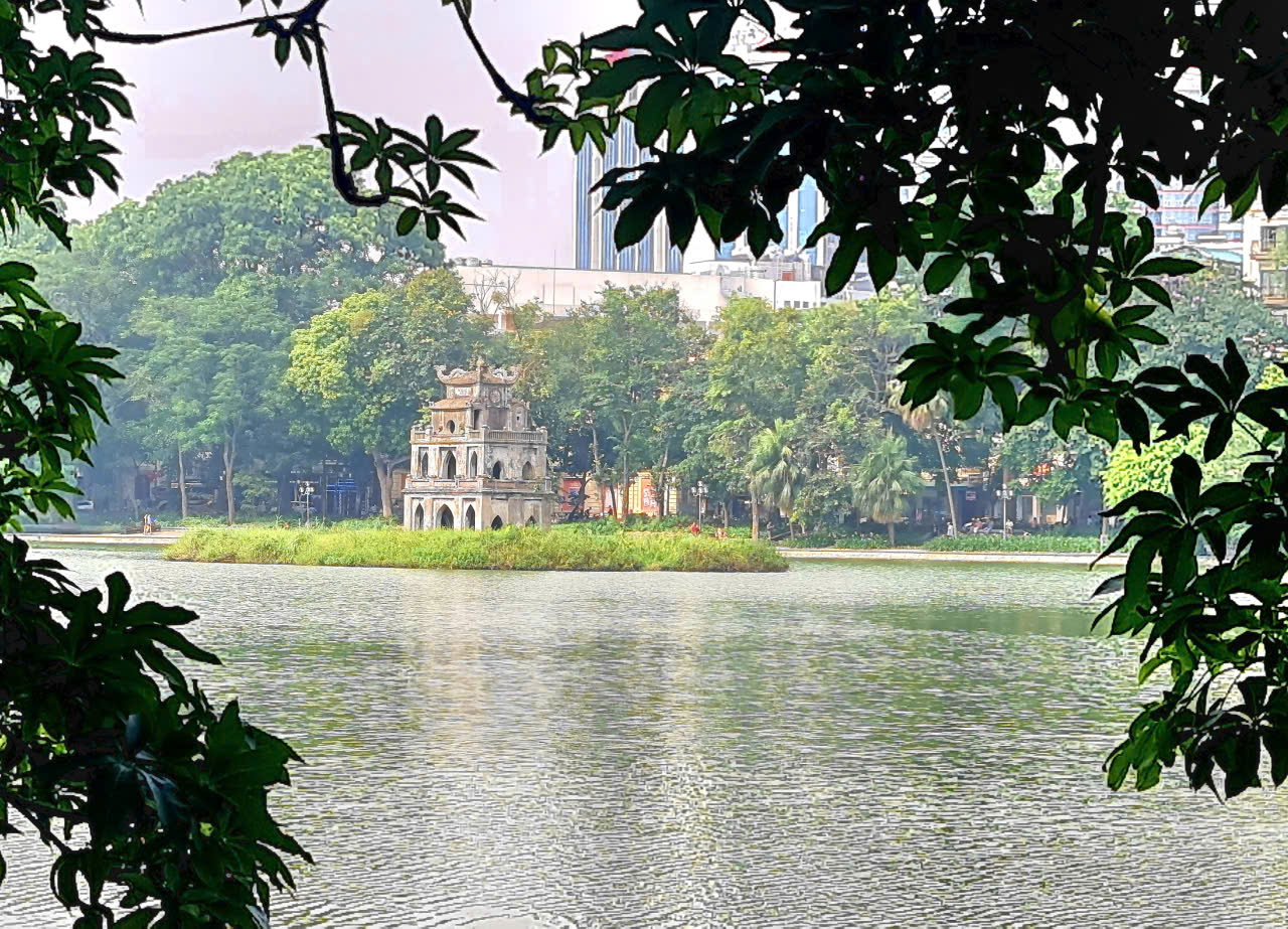Hồ Gươm - K&yacute; ức, hiện tại v&agrave; tương lai- Ảnh 4.
