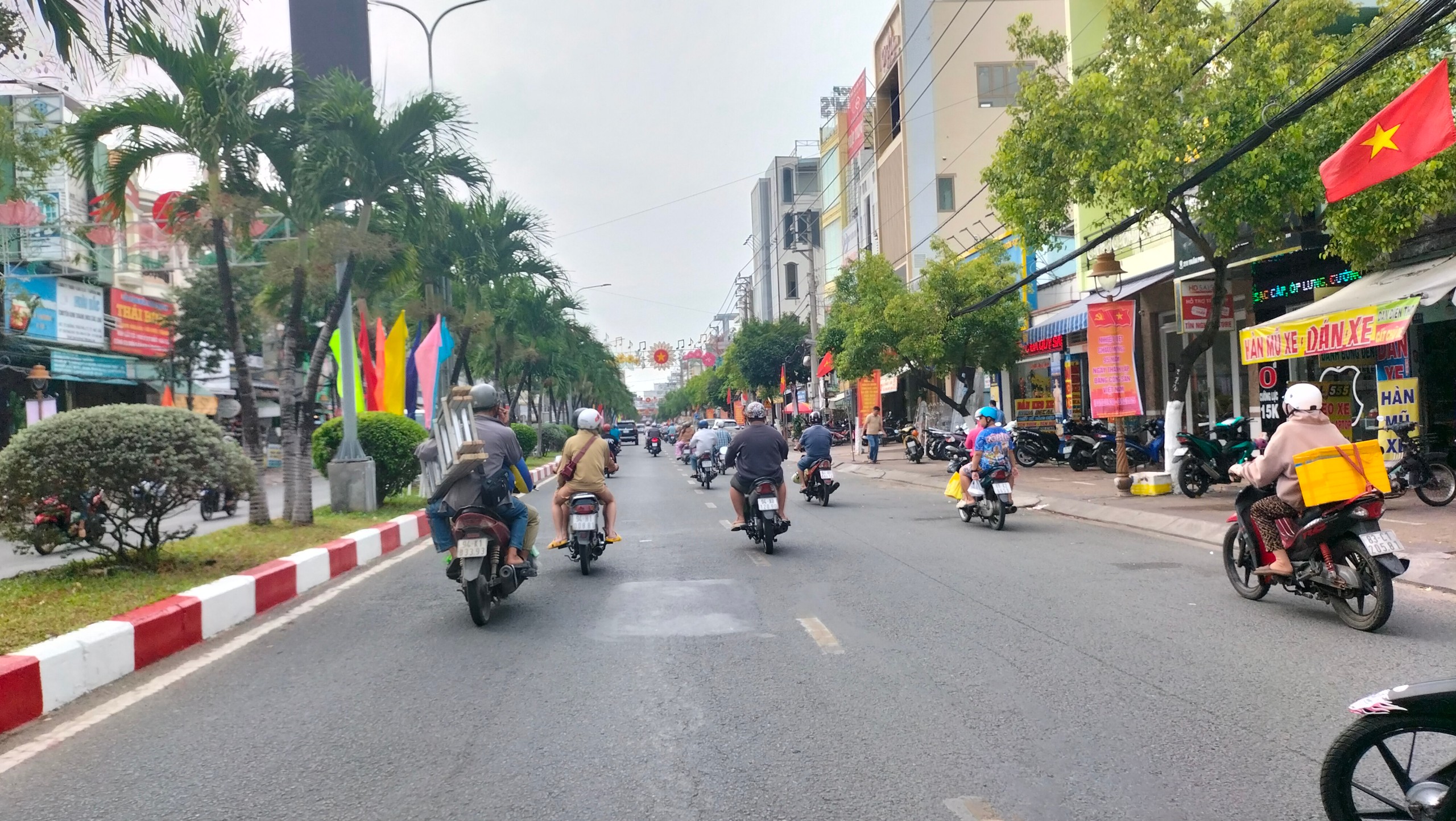 C&agrave; Mau siết tr&aacute;ch nhiệm người đứng đầu trong thực thi Luật Trật tự, an to&agrave;n giao th&ocirc;ng- Ảnh 2.