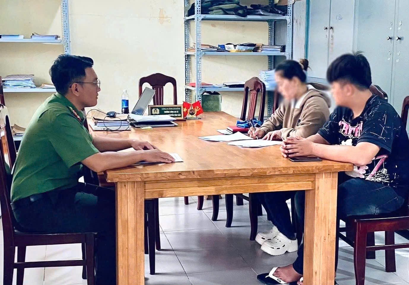 Thiếu ni&ecirc;n bị triệu tập v&igrave; đăng video vi phạm luật giao th&ocirc;ng l&ecirc;n mạng x&atilde; hội- Ảnh 1.