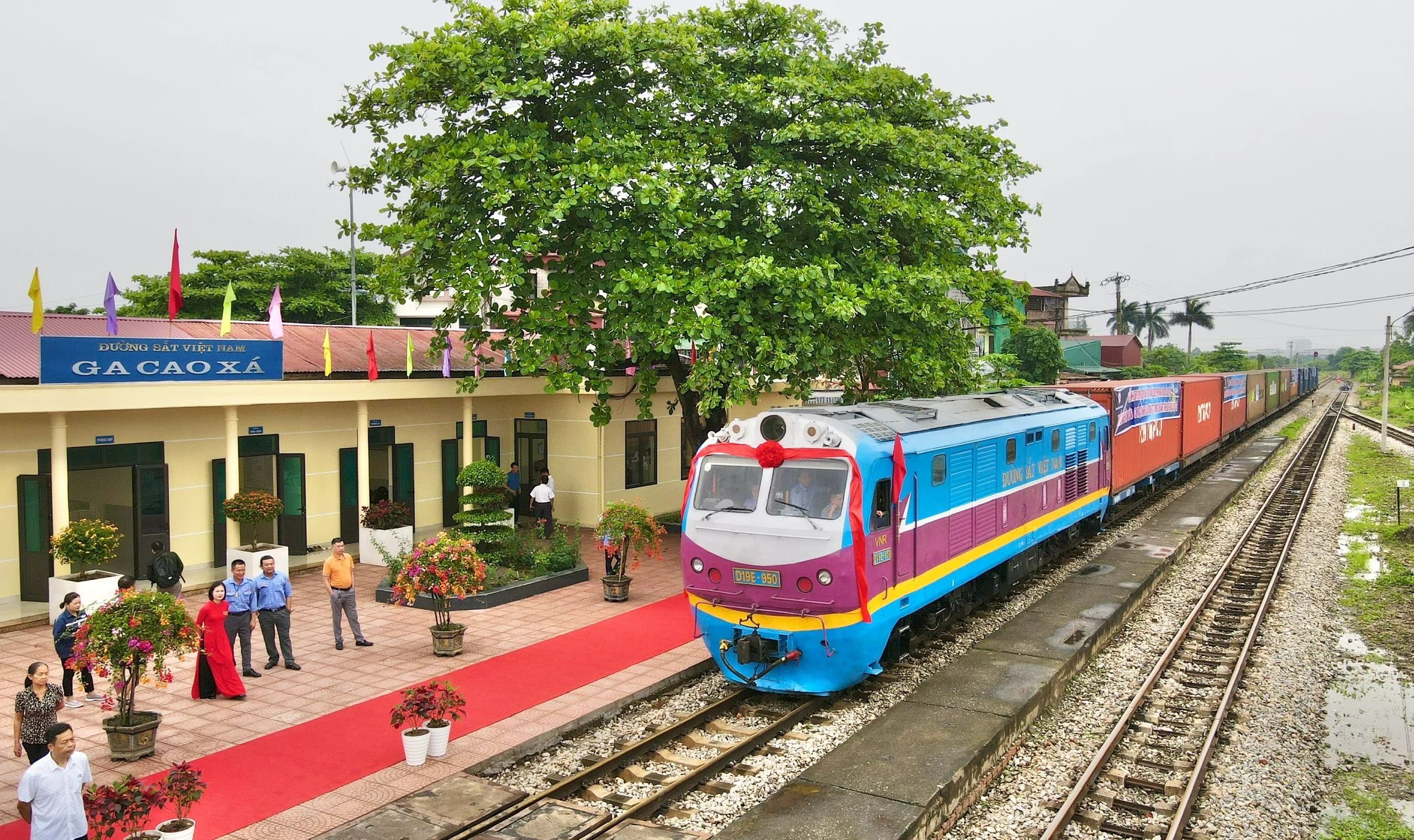 Ch&iacute;nh phủ ban h&agrave;nh Kế hoạch triển khai thi h&agrave;nh Luật Đường sắt- Ảnh 1.