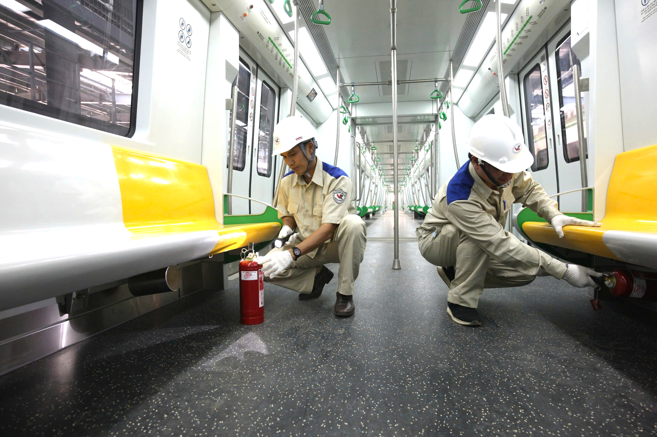 X&acirc;y dựng quy chuẩn kỹ thuật quốc gia toa xe đường sắt đ&ocirc; thị đ&atilde; tiệm cận quy định thế giới- Ảnh 1.