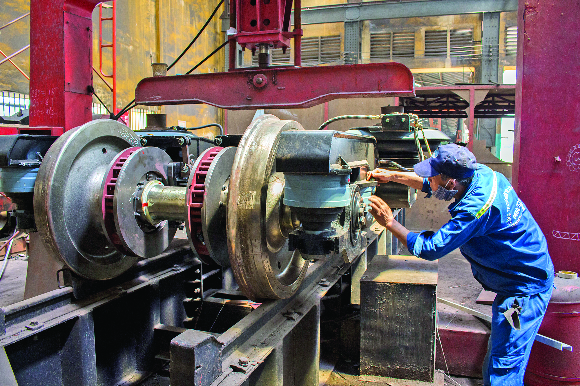 Vì sao cần nới niên hạn đầu máy, toa xe?- Ảnh 1. Vì sao cần nới niên hạn đầu máy, toa xe?- Ảnh 1.