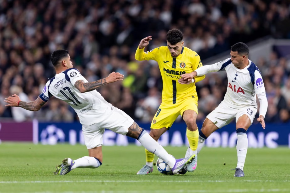 Luiz Junior phản lưới, Villarreal thua Tottenham trong trận ra qu&acirc;n Cup C1- Ảnh 2.