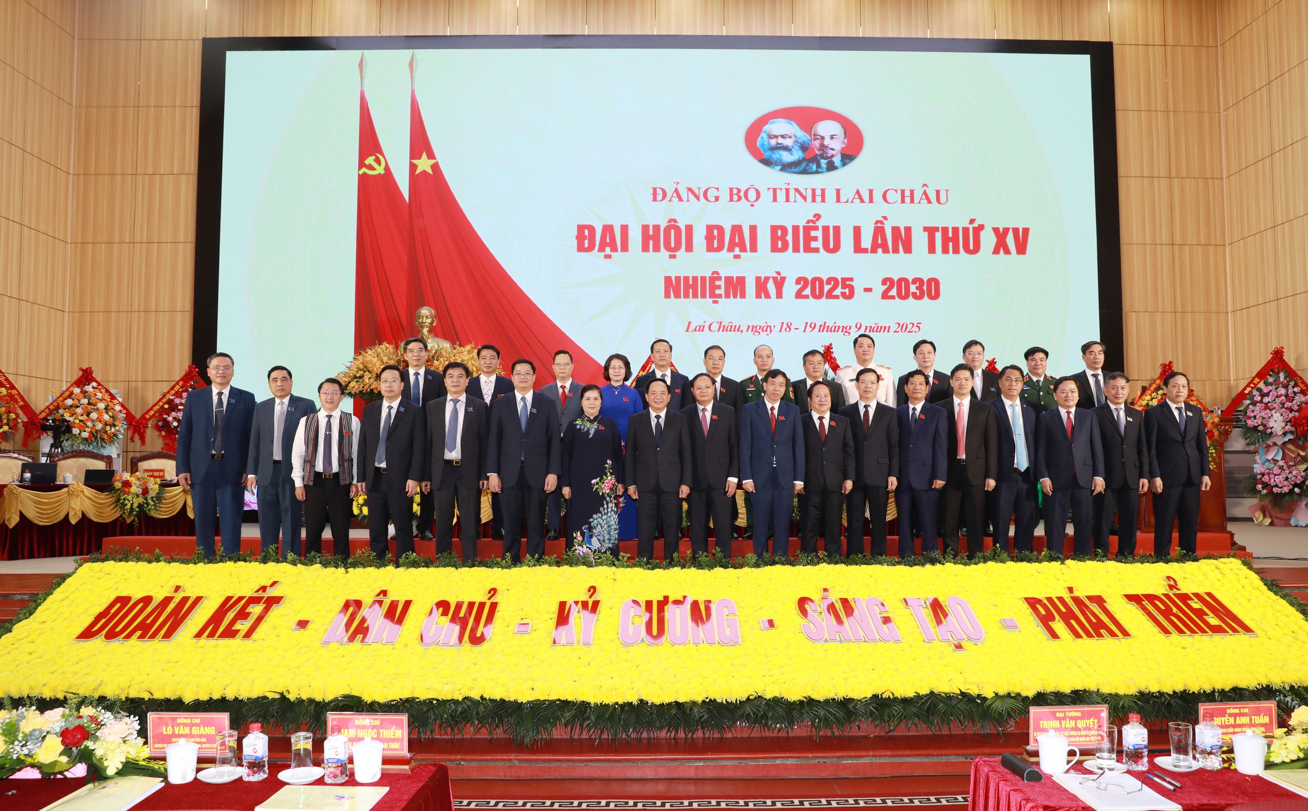 Quyết t&acirc;m x&acirc;y dựng Lai Ch&acirc;u ph&aacute;t triển xanh, bền vững- Ảnh 8.