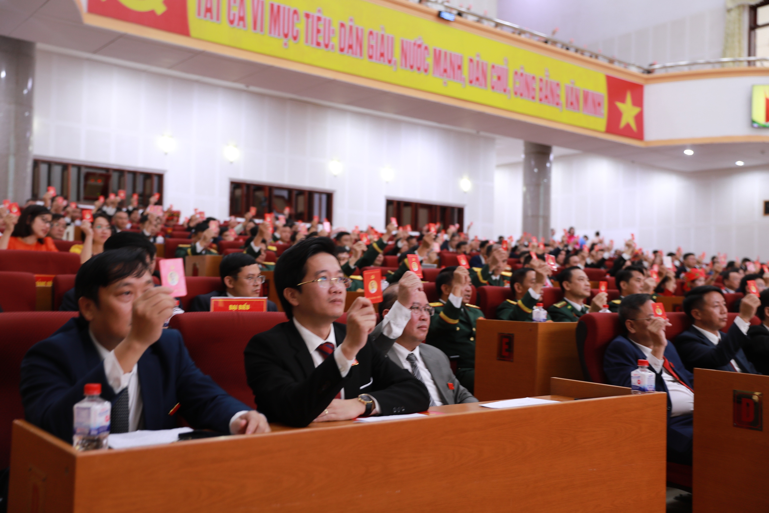 Quyết t&acirc;m x&acirc;y dựng Lai Ch&acirc;u ph&aacute;t triển xanh, bền vững- Ảnh 9.