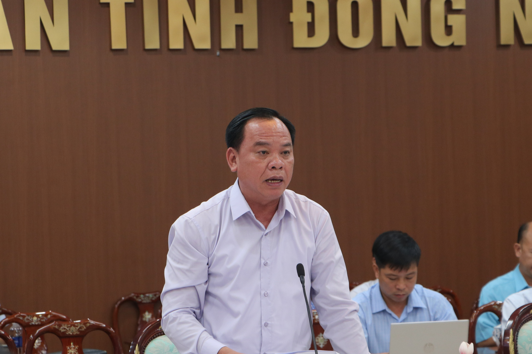 Đồng Nai: &Aacute;p dụng thưởng - phạt, đơn vị chậm giải ng&acirc;n vốn sẽ bị hạ bậc thi đua- Ảnh 3.