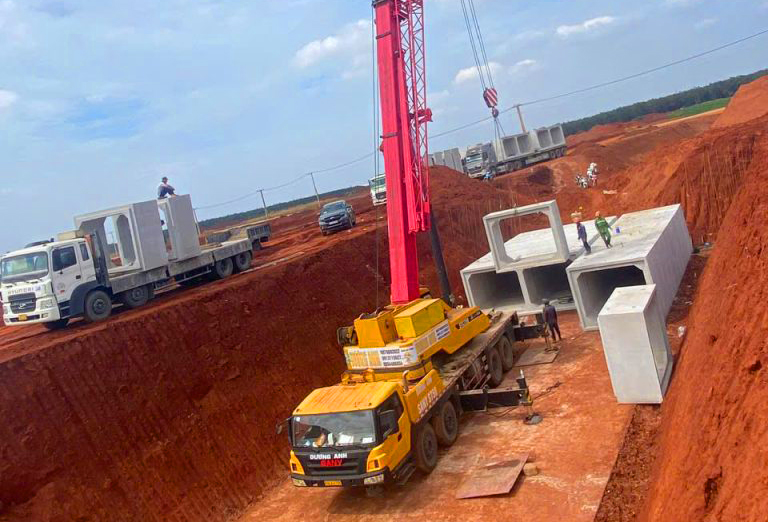 Ph&iacute;a sau c&aacute;c c&ocirc;ng tr&igrave;nh lớn: H&ugrave;ng Vương v&agrave; những con người l&agrave;m n&ecirc;n thương hiệu- Ảnh 1.