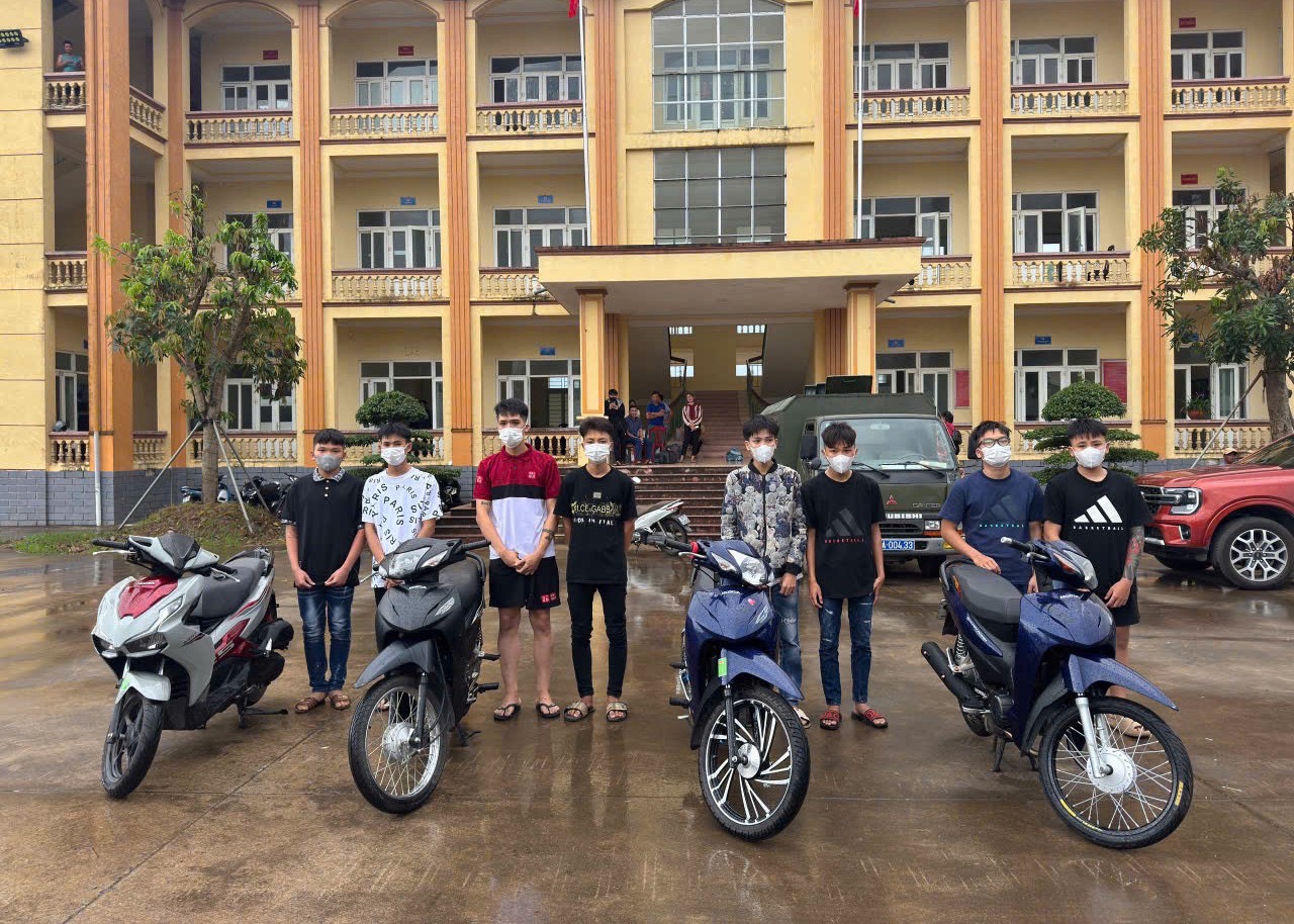 Ninh B&igrave;nh: Tạm giữ 8 đối tượng g&acirc;y rối khiến 3 người v&ocirc; can gặp tai nạn giao th&ocirc;ng- Ảnh 1.