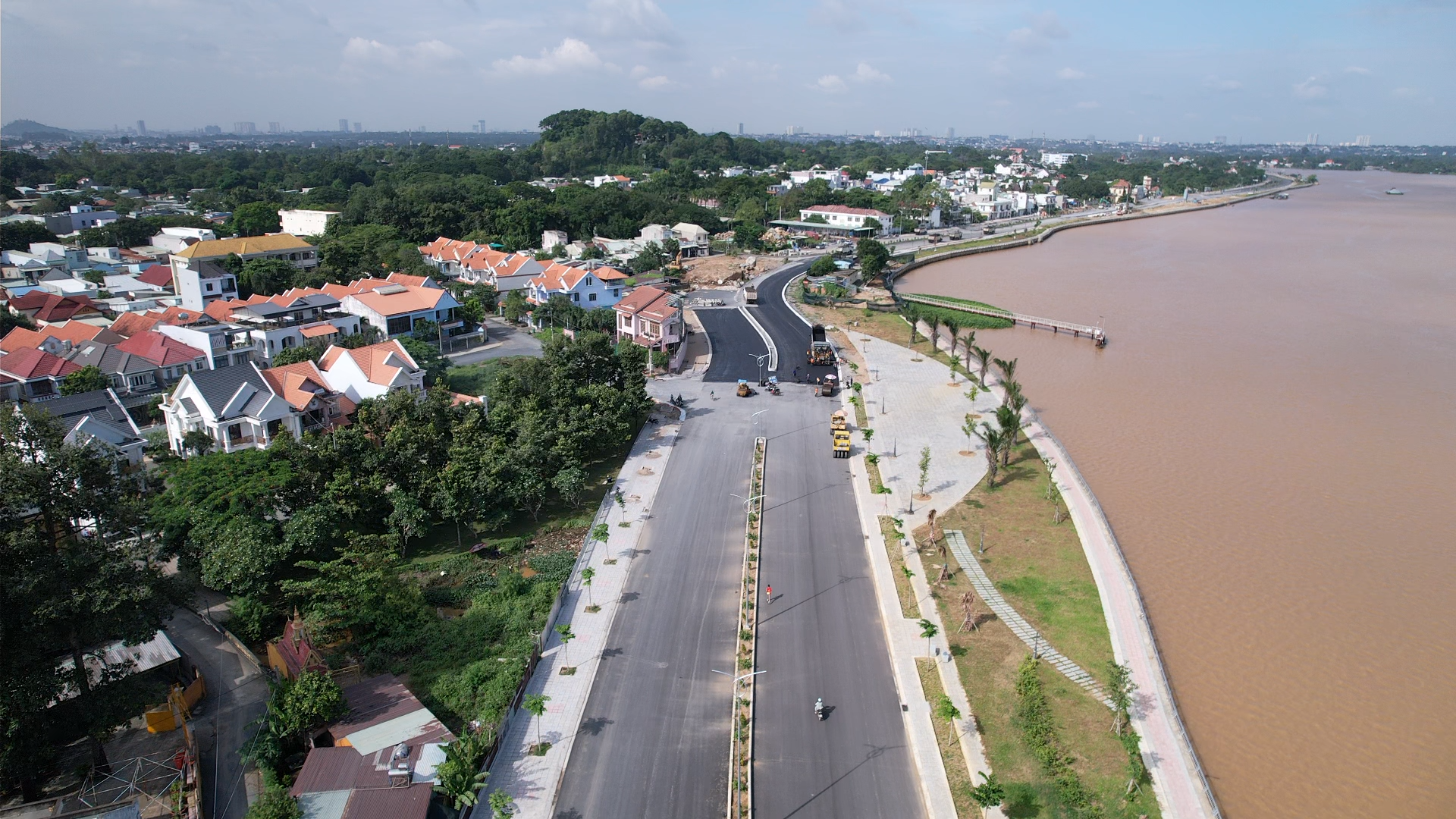 Đồng Nai: T&iacute;nh to&aacute;n chuyển 200m đường ven s&ocirc;ng sang hầm chui cầu H&oacute;a An để tr&aacute;nh l&atilde;ng ph&iacute;- Ảnh 2.