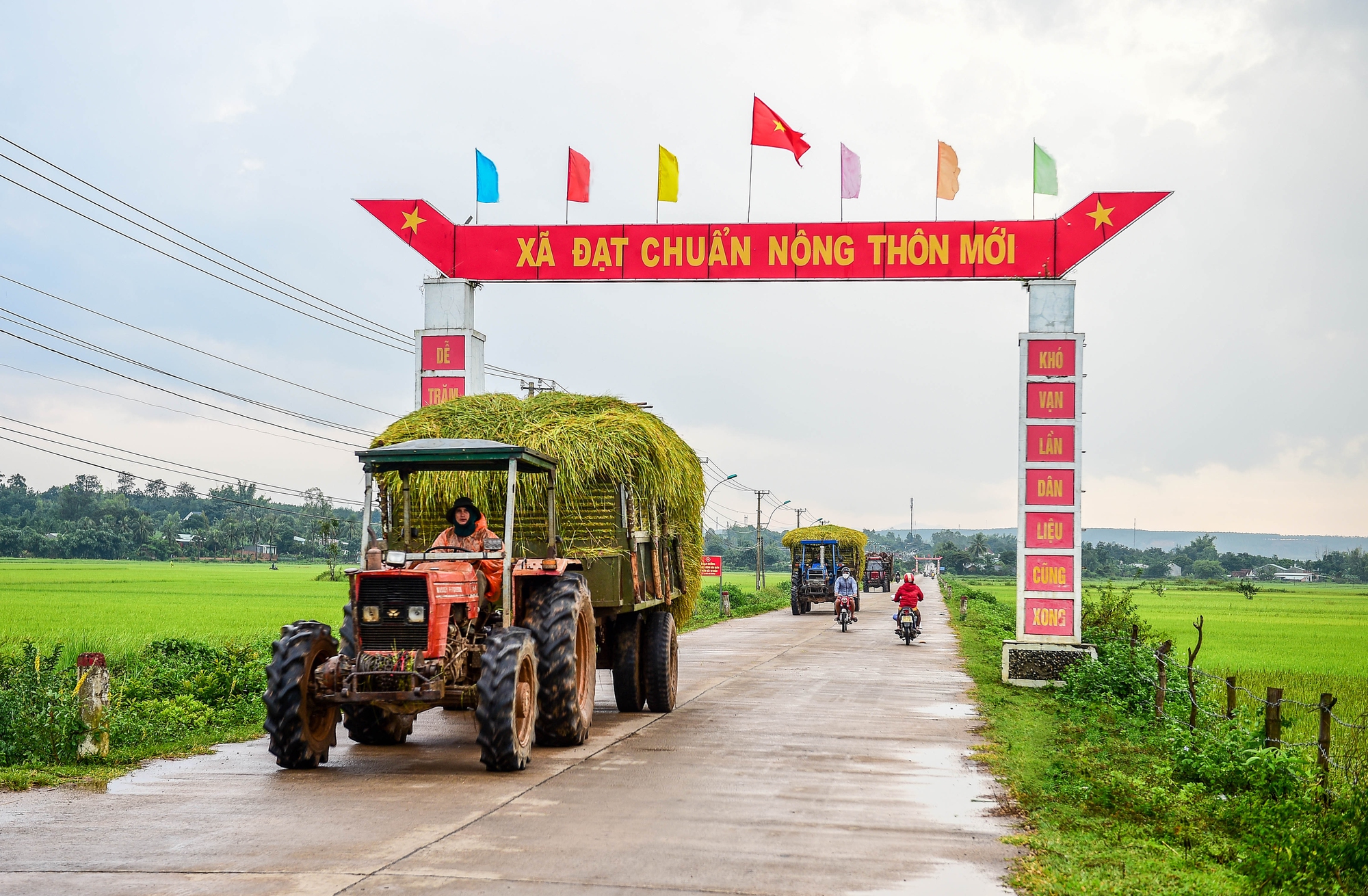 "Gỡ vướng" đ&aacute;nh gi&aacute; ti&ecirc;u ch&iacute; x&atilde; n&ocirc;ng th&ocirc;n mới- Ảnh 1.