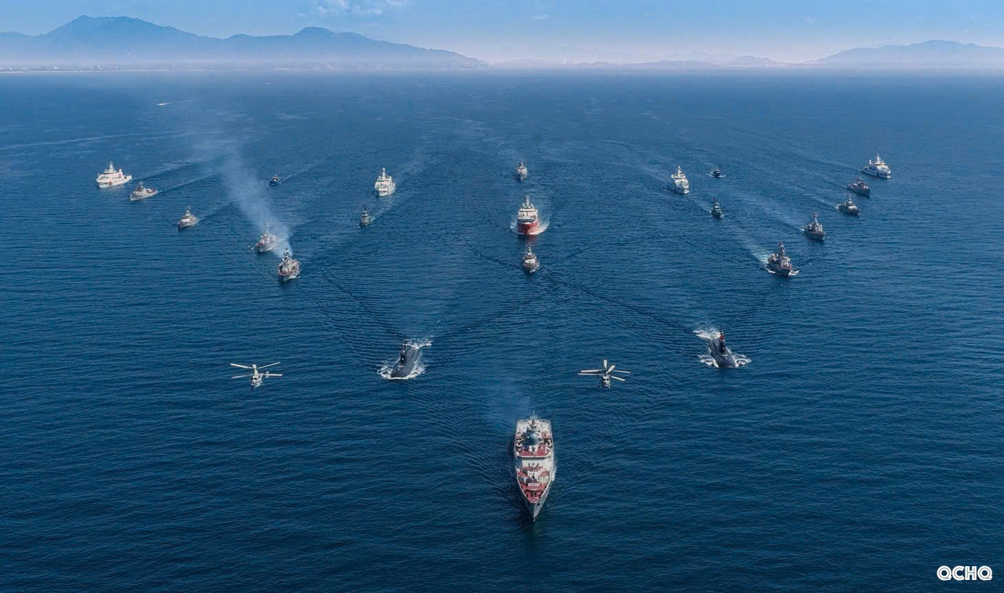 Những h&igrave;nh ảnh h&ugrave;ng tr&aacute;ng tại lễ diễu binh, diễu h&agrave;nh mừng 80 năm Quốc kh&aacute;nh- Ảnh 7.