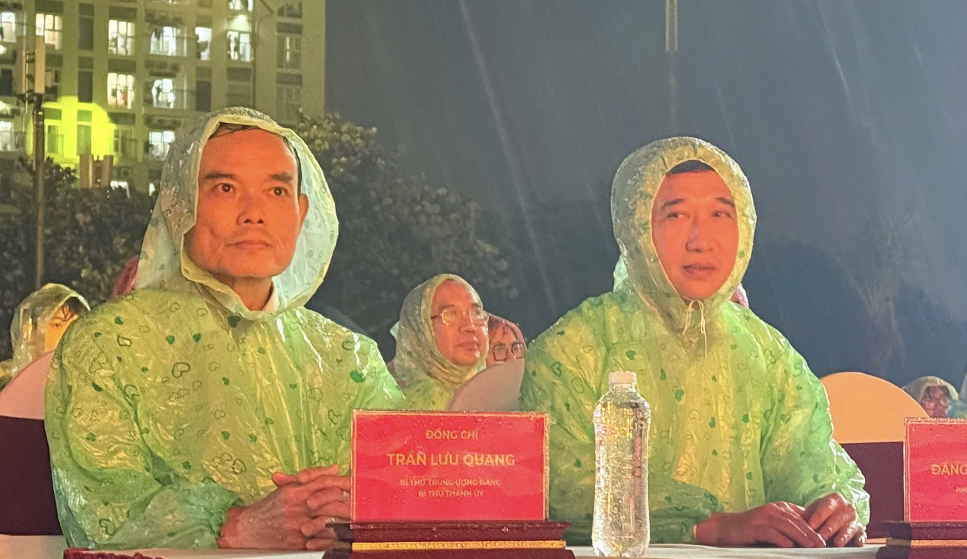 Mãn nhãn với đại tiệc ánh sáng chào mừng Quốc khánh 2/9 tại nhiều tỉnh, thành- Ảnh 1. Mãn nhãn với đại tiệc ánh sáng chào mừng Quốc khánh 2/9 tại nhiều tỉnh, thành- Ảnh 1.