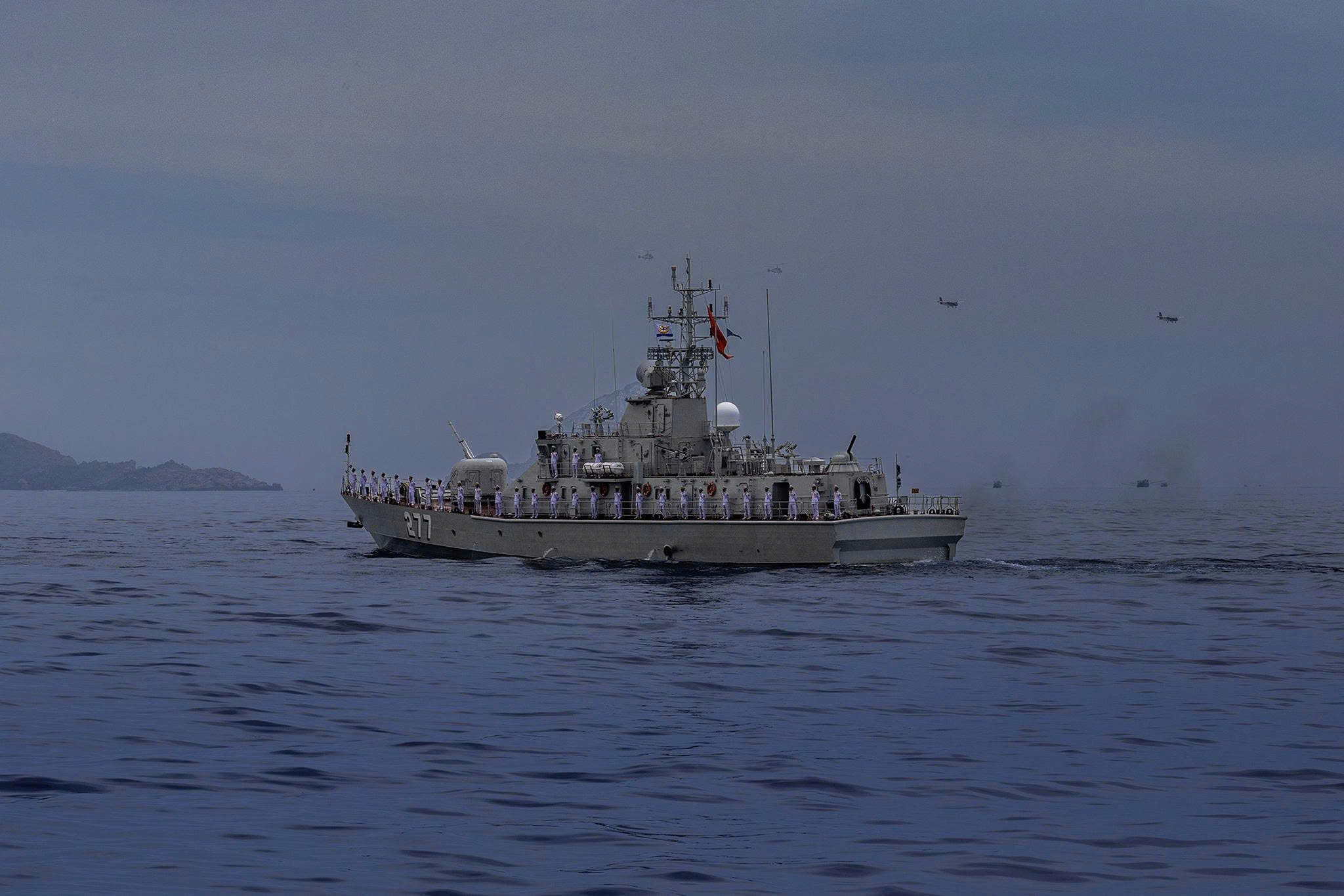 Sức mạnh bi&ecirc;n đội t&agrave;u chiến, t&agrave;u ngầm Việt Nam lần đầu tham gia diễu binh- Ảnh 7.