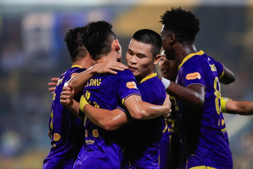 Trực tiếp V-League 2025-2026: H&agrave; Nội FC đại chiến Thể C&ocirc;ng Viettel- Ảnh 1.