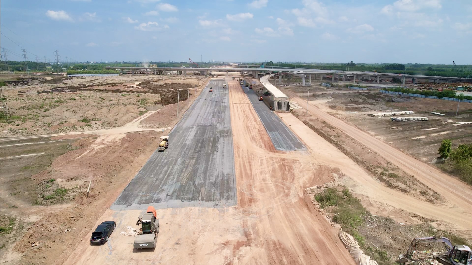 Đẩy nhanh phần cầu tuyến huyết mạch nối s&acirc;n bay Long Th&agrave;nh, cảnh b&aacute;o nh&agrave; thầu chậm- Ảnh 3.