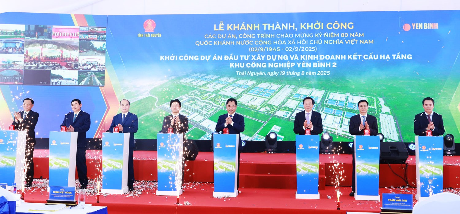 Th&aacute;i Nguy&ecirc;n hướng tới trung t&acirc;m c&ocirc;ng nghiệp hiện đại trước 2030 từ đầu nhiệm kỳ mới- Ảnh 2.