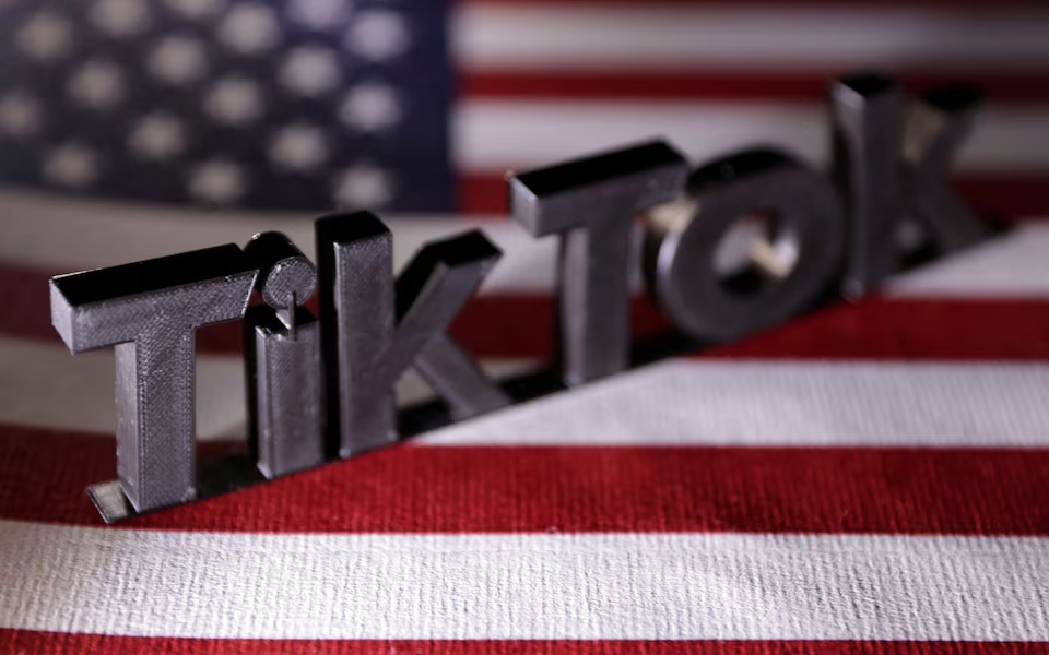 Ông Trump công bố danh sách tỷ phú Mỹ tham gia đầu tư vào thương vụ TikTok- Ảnh 2. Reuters: Mỹ có thể nắm 6/7 ghế Hội đồng Quản trị TikTok