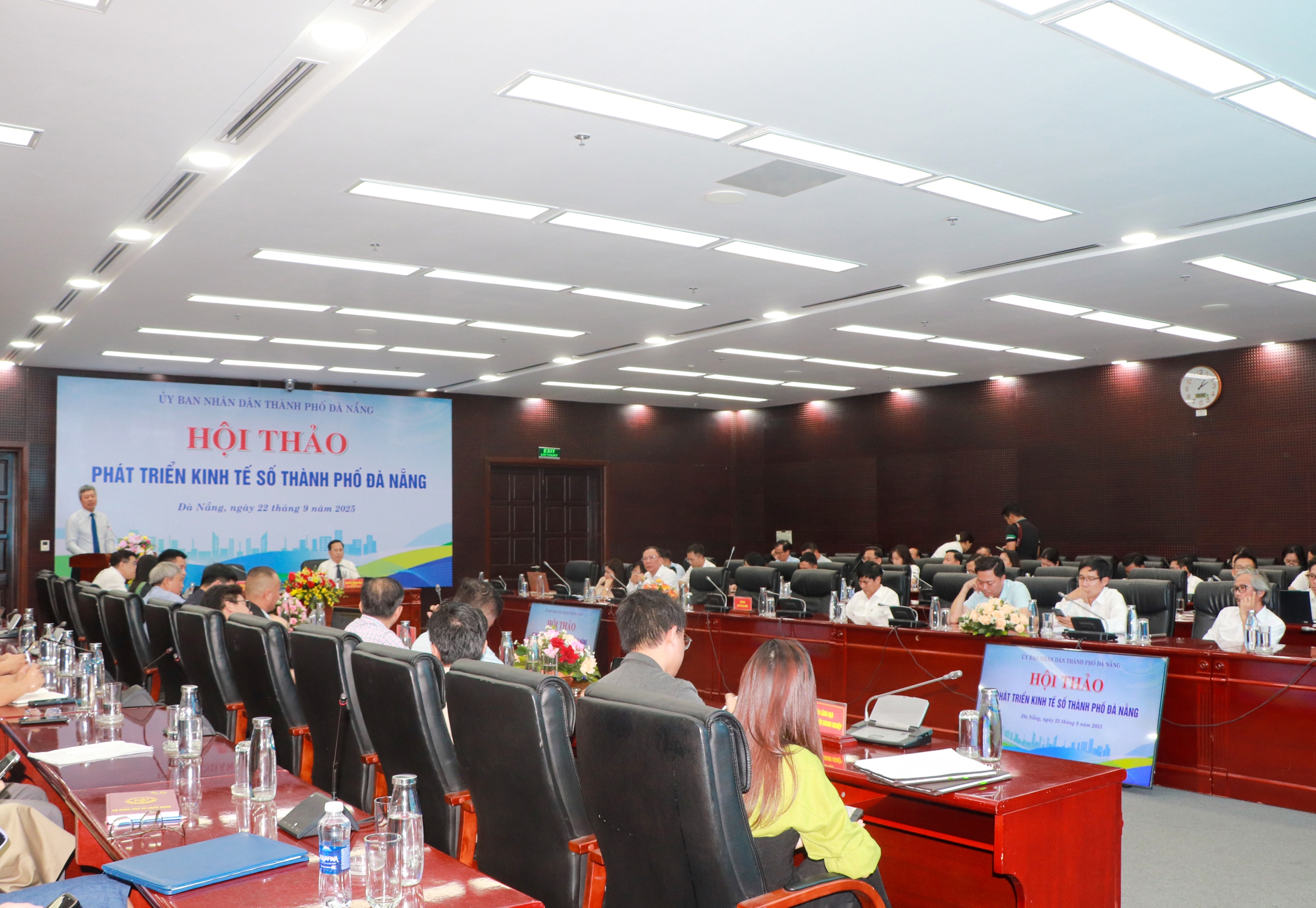 Kinh tế số l&agrave; ch&igrave;a kh&oacute;a x&acirc;y dựng TP Đ&agrave; Nẵng th&ocirc;ng minh, s&aacute;ng tạo, đ&aacute;ng sống v&agrave; bền vững- Ảnh 2.