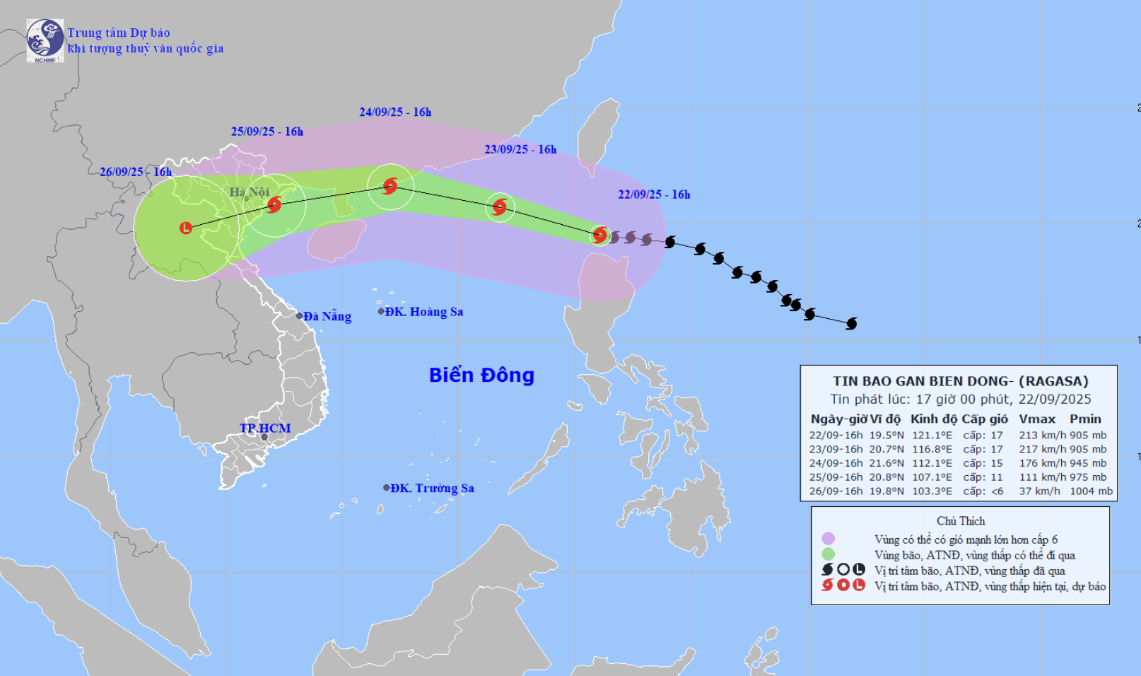 Siêu bão Ragasa đổ bộ Biển Đông trong đêm- Ảnh 1. Siêu bão Ragasa đổ bộ Biển Đông trong đêm- Ảnh 1.
