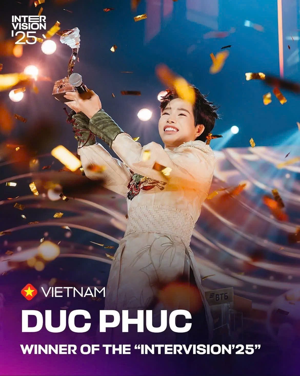 Thủ tướng biểu dương Đức Phúc sau chiến thắng tại cuộc thi âm nhạc quốc tế Intervision- Ảnh 1. Thủ tướng biểu dương Đức Phúc sau chiến thắng tại cuộc thi âm nhạc quốc tế Intervision- Ảnh 1.