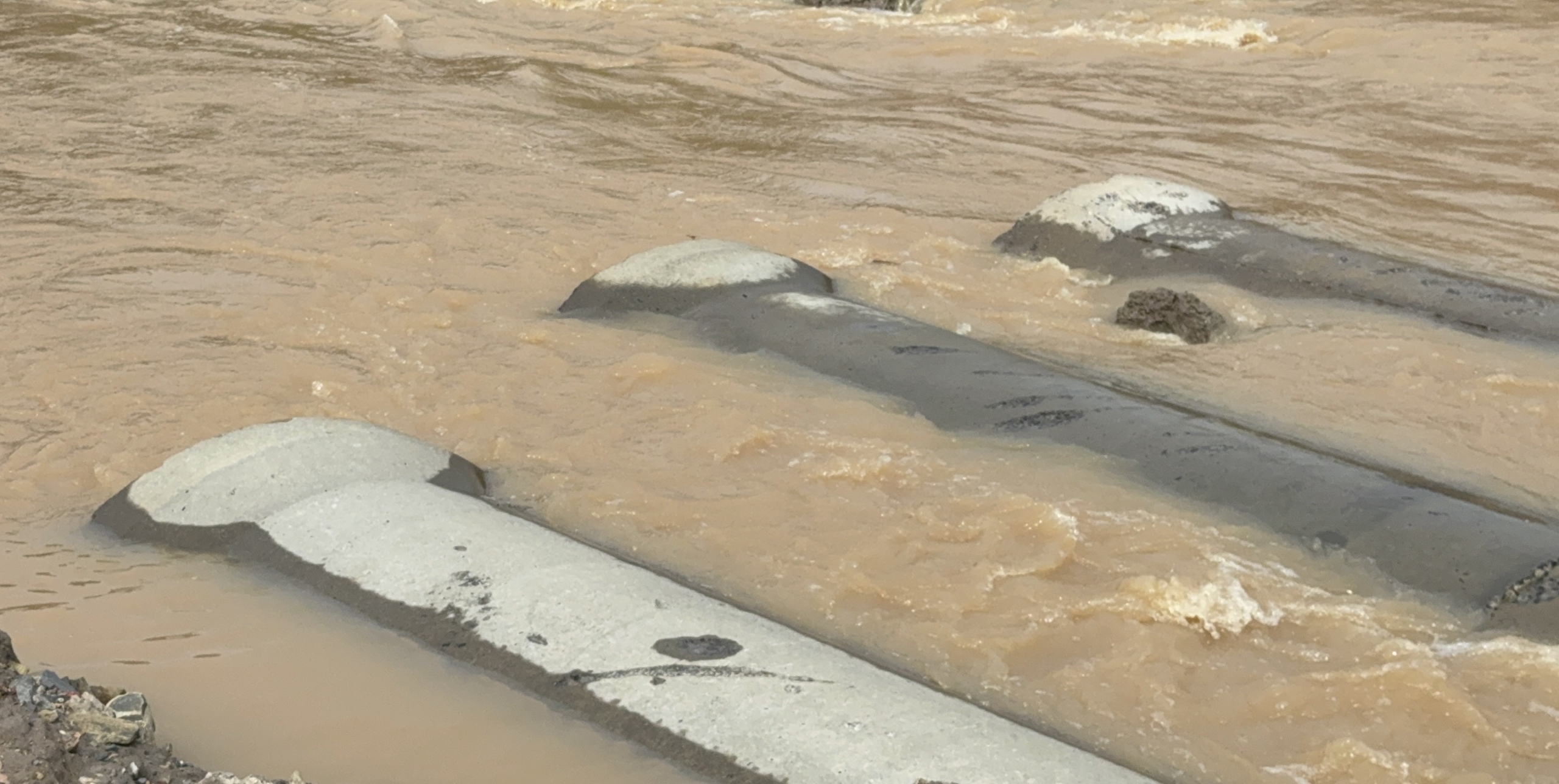 Mưa ngập cản trở, cao tốc Bi&ecirc;n H&ograve;a - Vũng T&agrave;u tăng tốc để về đ&iacute;ch đ&uacute;ng hẹn 19/12- Ảnh 7.