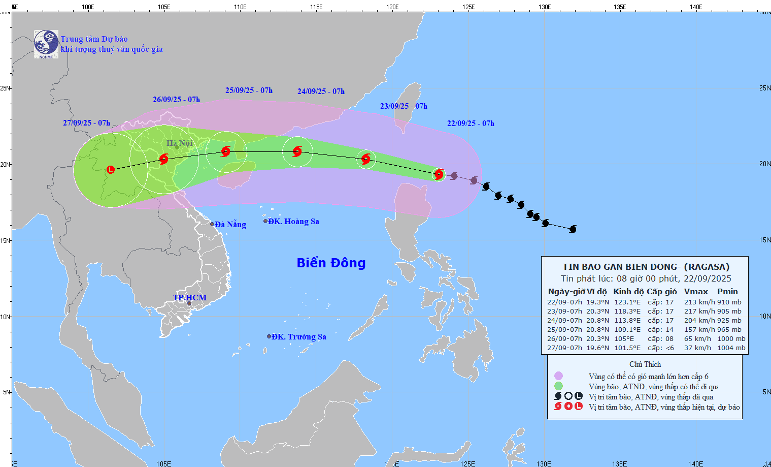 Si&ecirc;u b&atilde;o Ragasa tiến về Biển Đ&ocirc;ng, 2 kịch bản t&aacute;c động đến Việt Nam- Ảnh 1.