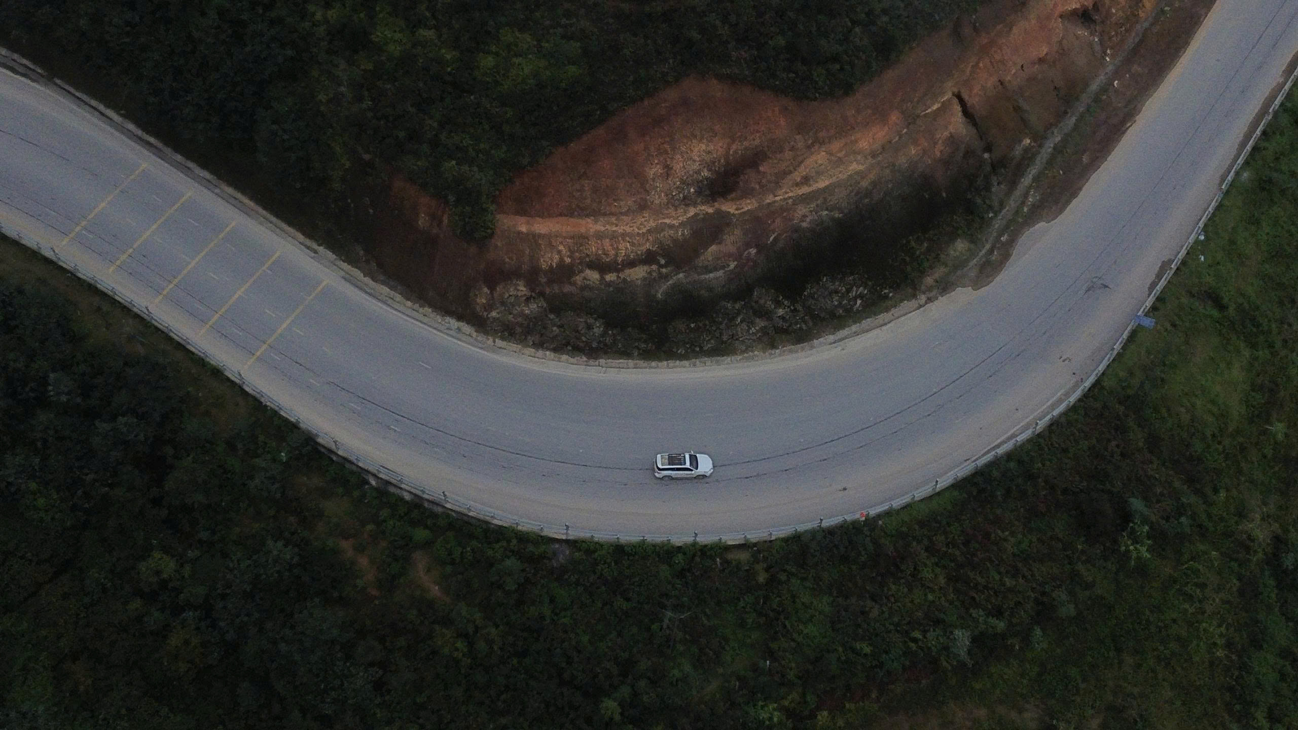 Hầm đường bộ xuy&ecirc;n đ&egrave;o Ho&agrave;ng Li&ecirc;n nối L&agrave;o Cai - Lai Ch&acirc;u sẽ được khởi c&ocirc;ng th&aacute;ng 12- Ảnh 2.