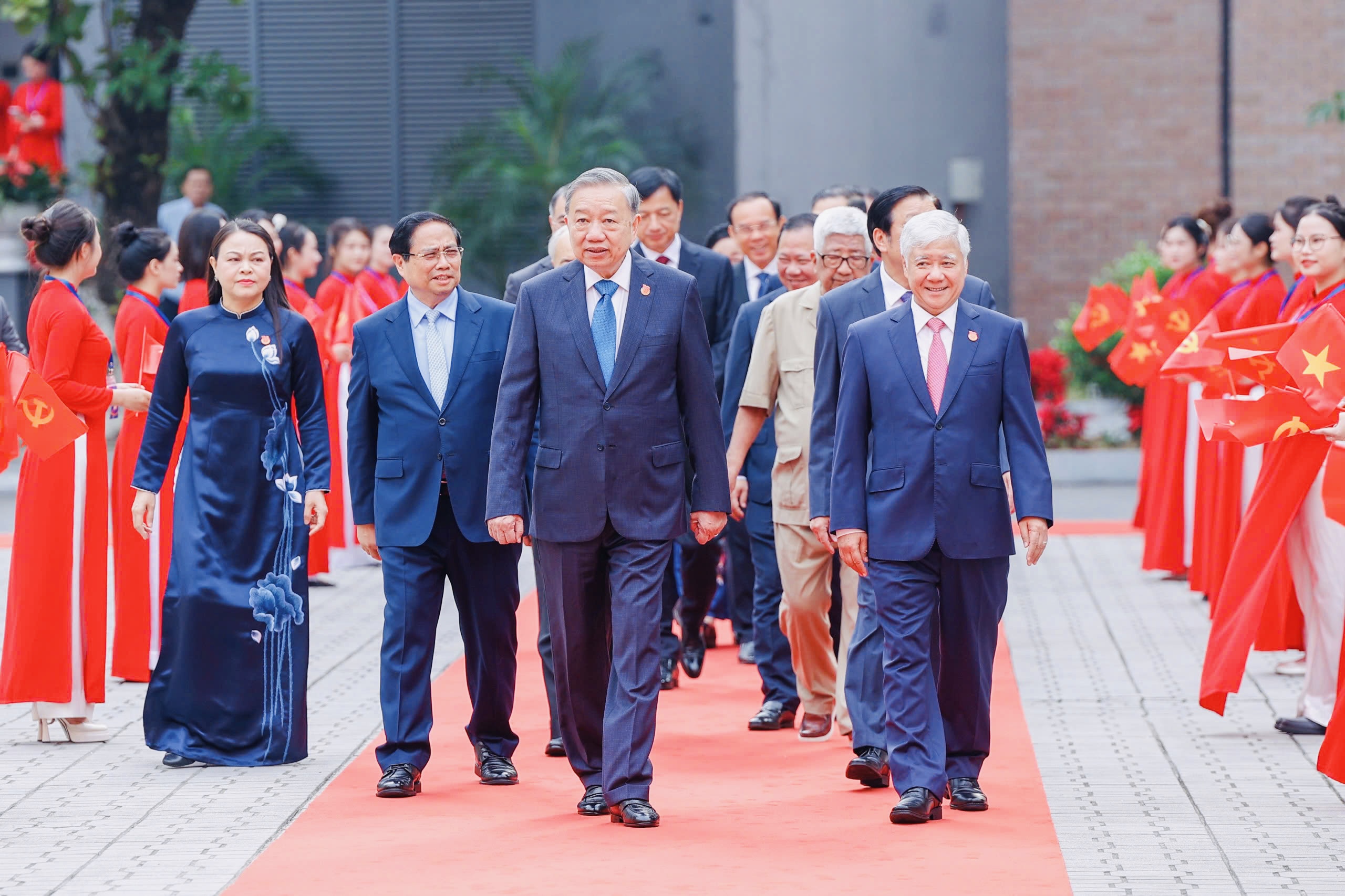 Tổng B&iacute; thư T&ocirc; L&acirc;m: Mong họp &iacute;t, l&agrave;m nhiều, &iacute;t thủ tục, nhiều nụ cười của nh&acirc;n d&acirc;n- Ảnh 1.