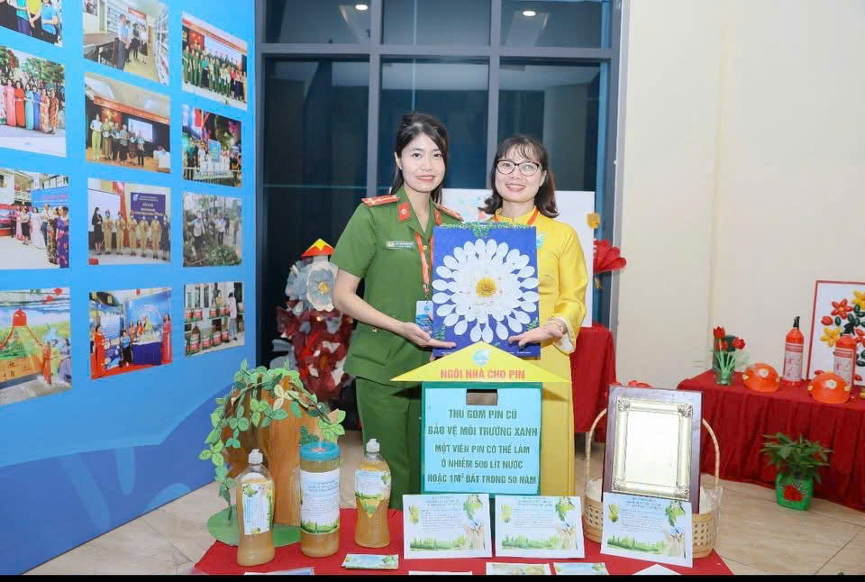Phụ nữ Thủ đô lan tỏa sáng kiến hay, làm đẹp đời sống từ cơ sở- Ảnh 2. Phụ nữ Thủ đô lan tỏa sáng kiến hay, làm đẹp đời sống từ cơ sở- Ảnh 2.