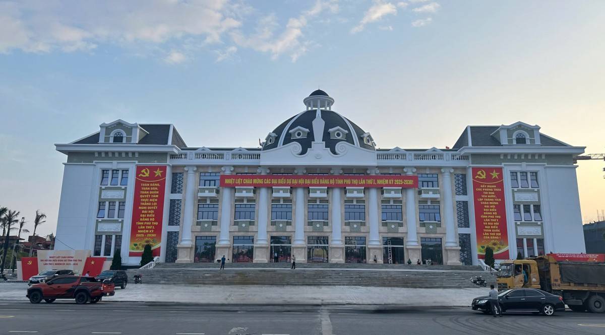 Ph&uacute; Thọ: Điểm mới trong đại hội Đảng bộ v&agrave; gắn biển c&aacute;c dự &aacute;n trọng điểm- Ảnh 2.