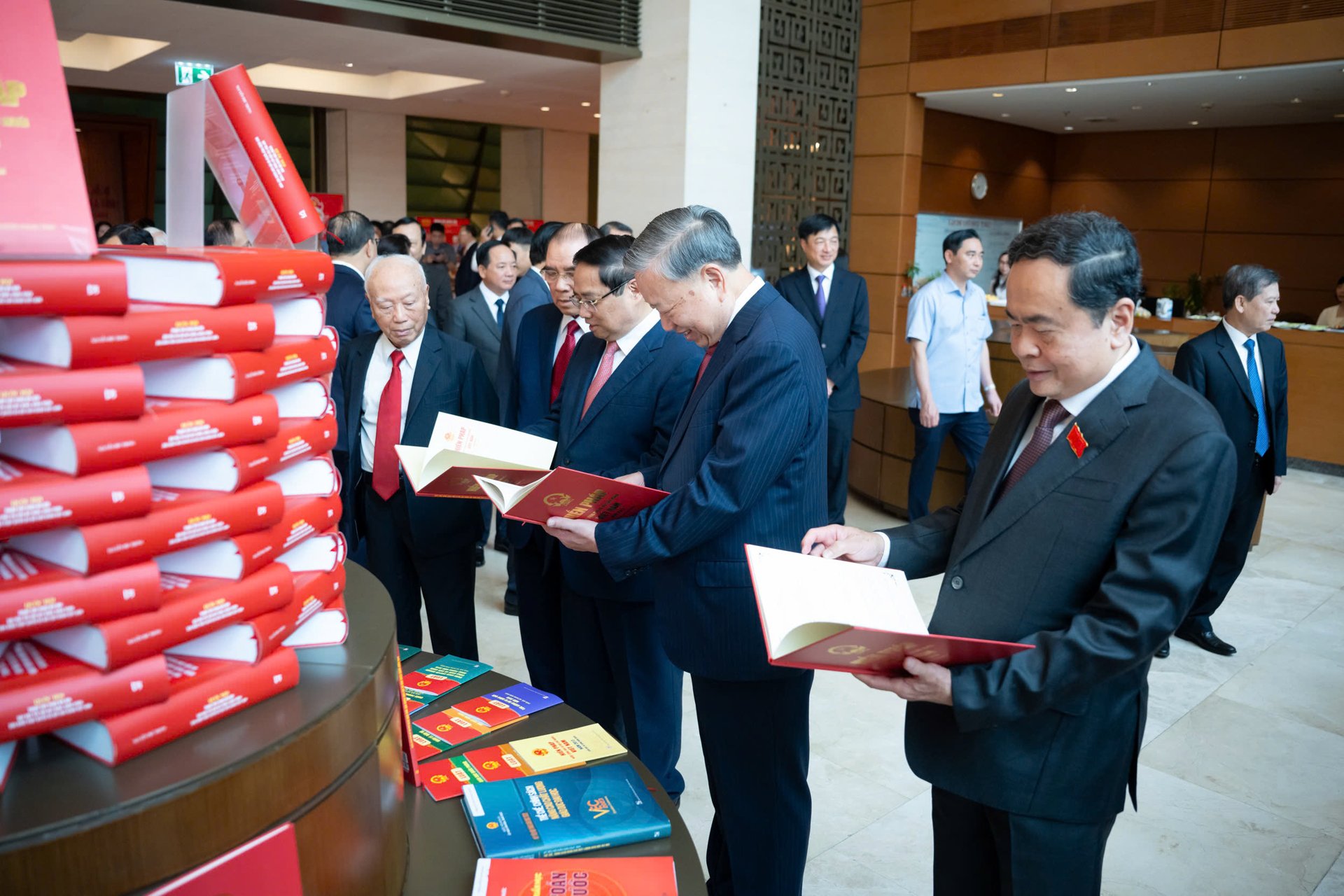 Tổng B&iacute; thư T&ocirc; L&acirc;m dự Đại hội đại biểu Đảng bộ Quốc hội nhiệm kỳ 2025 - 2030- Ảnh 4.