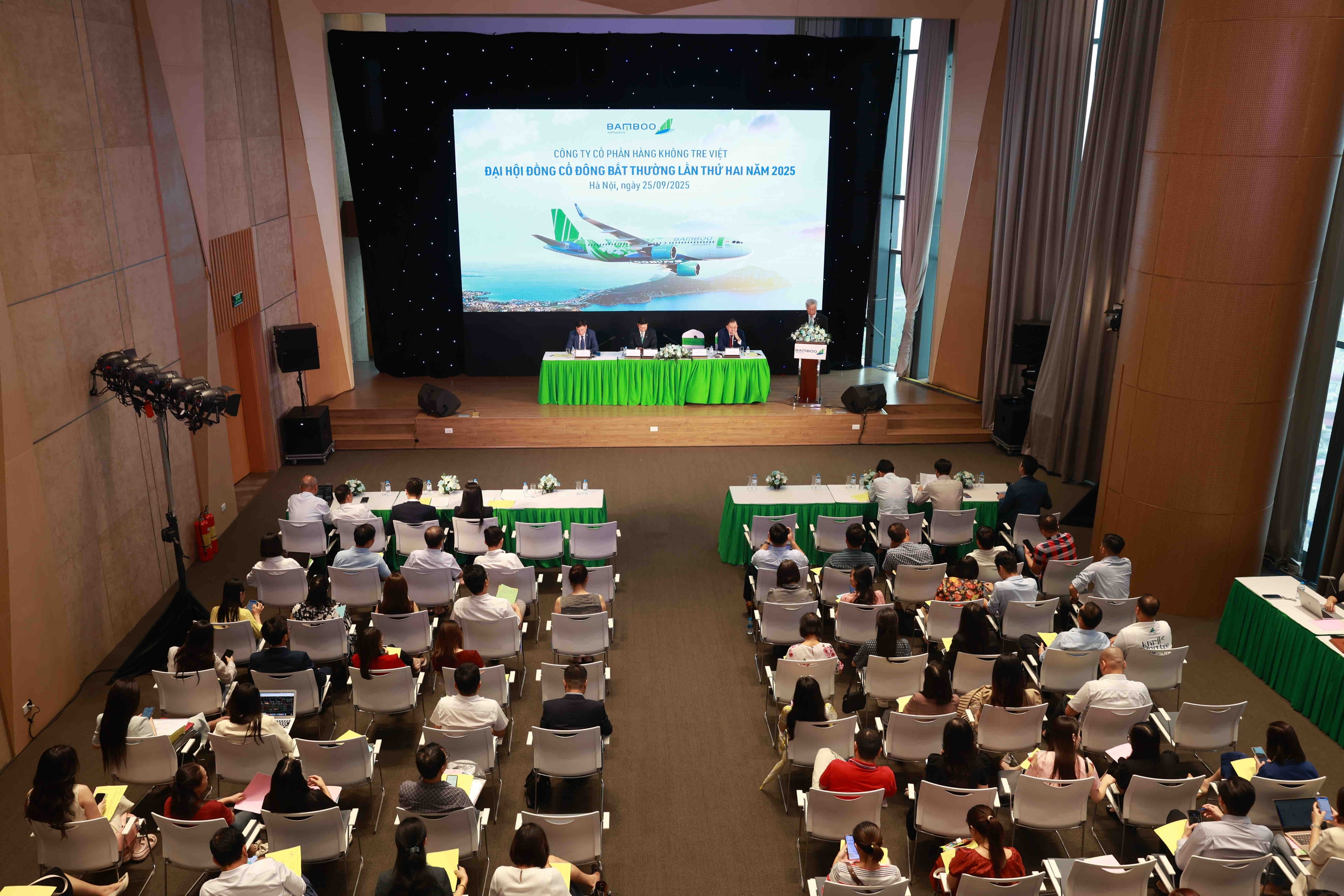 Tập đo&agrave;n FLC sẽ quản l&yacute;, điều h&agrave;nh Bamboo Airways- Ảnh 1.