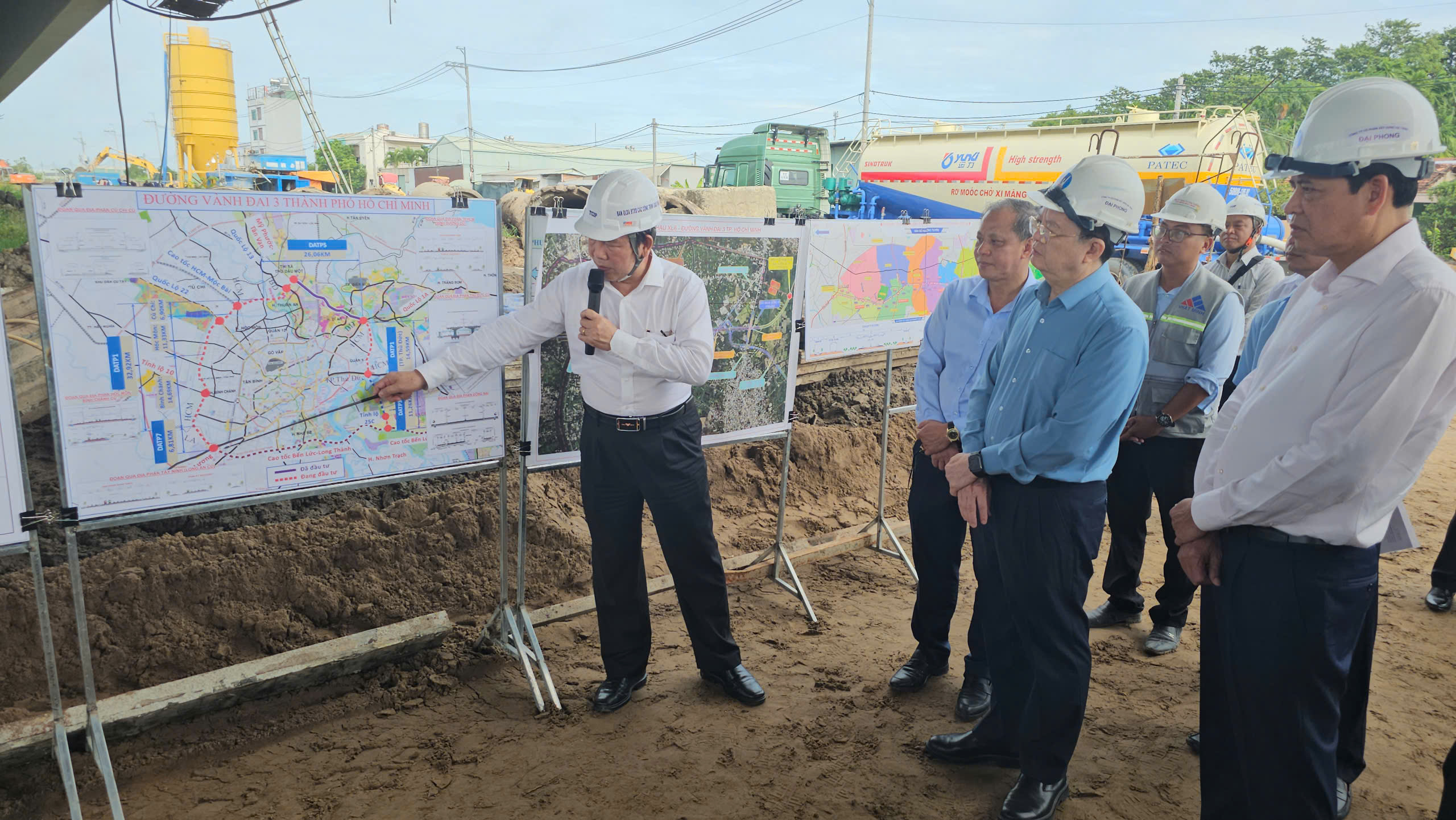 Ph&oacute; Thủ tướng Mai Văn Ch&iacute;nh: L&agrave;m 3 ca 4 k&iacute;p, thi đua 100 ng&agrave;y đ&ecirc;m ho&agrave;n th&agrave;nh V&agrave;nh đai 3- Ảnh 3.