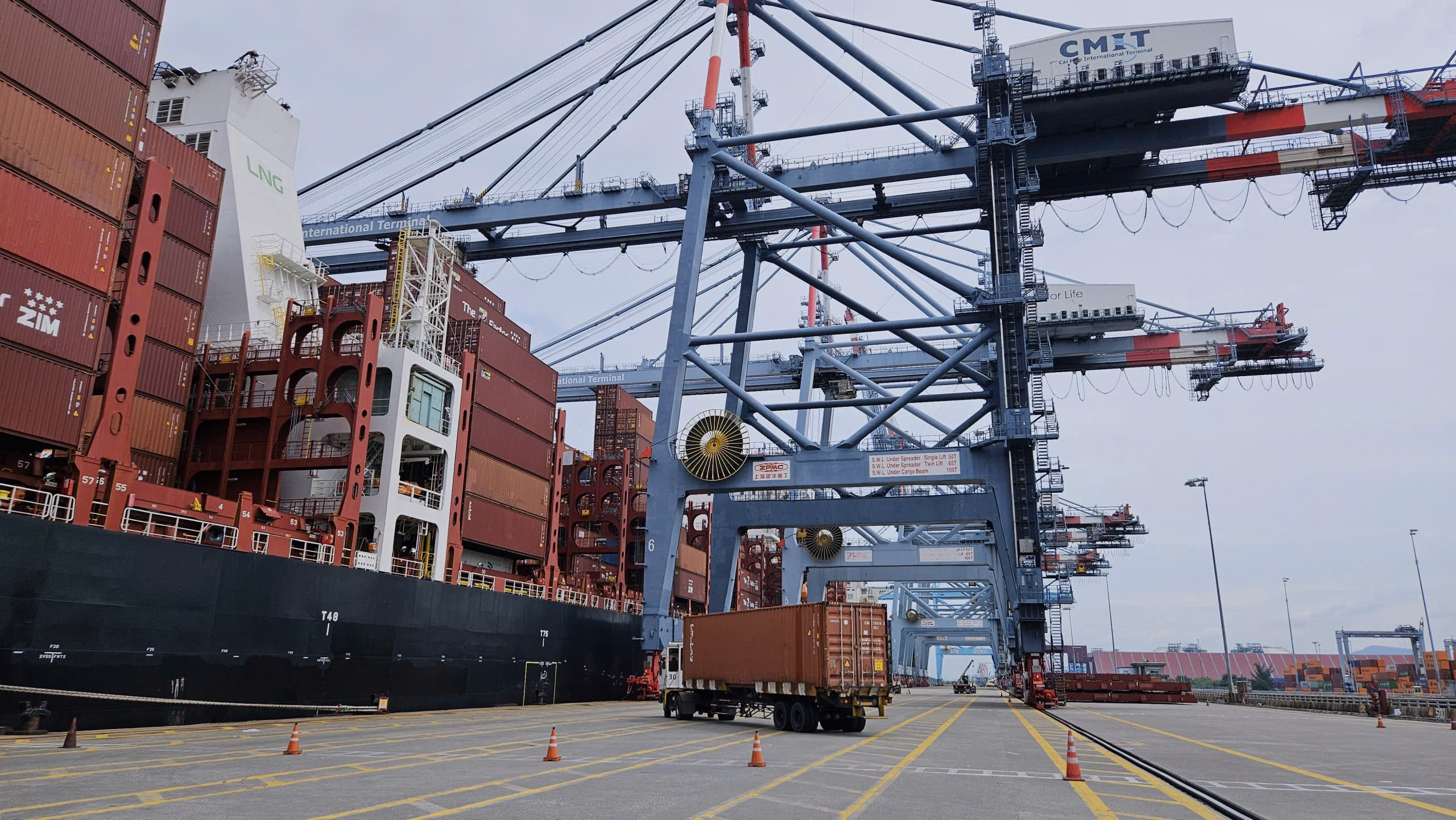 Cảng quốc tế C&aacute;i M&eacute;p đ&oacute;n t&agrave;u tuyến dịch vụ độc quyền đi Địa Trung Hải- Ảnh 2.