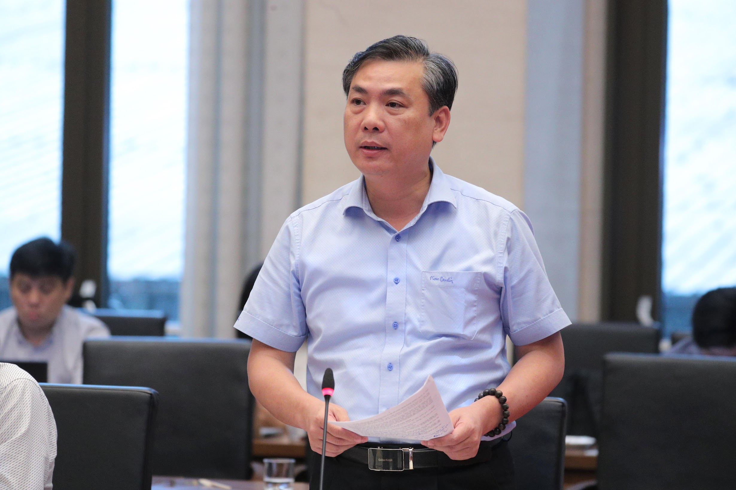 C&oacute; địa phương qu&aacute; tải, thiếu c&aacute;n bộ l&agrave;m chuy&ecirc;n m&ocirc;n x&acirc;y dựng cấp x&atilde;- Ảnh 2.