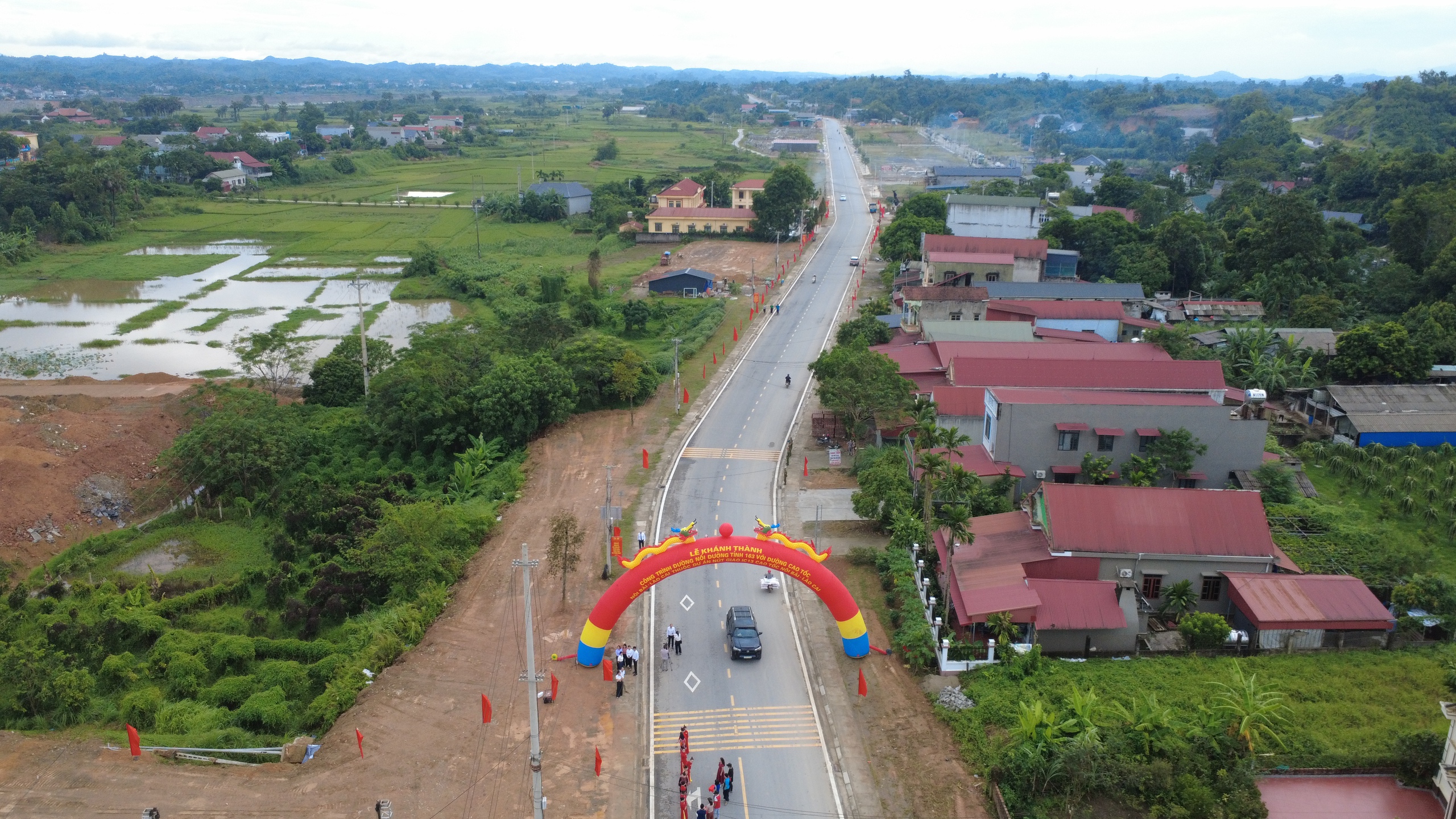 Kh&aacute;nh th&agrave;nh đường nối tỉnh lộ 163 với đường cao tốc Nội B&agrave;i - L&agrave;o Cai- Ảnh 7.