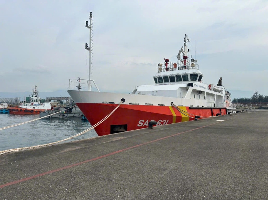 Ứng ph&oacute; b&atilde;o số 10: Kh&ocirc;ng cấp ph&eacute;p cho t&agrave;u rời cảng nếu kh&ocirc;ng an to&agrave;n- Ảnh 2.