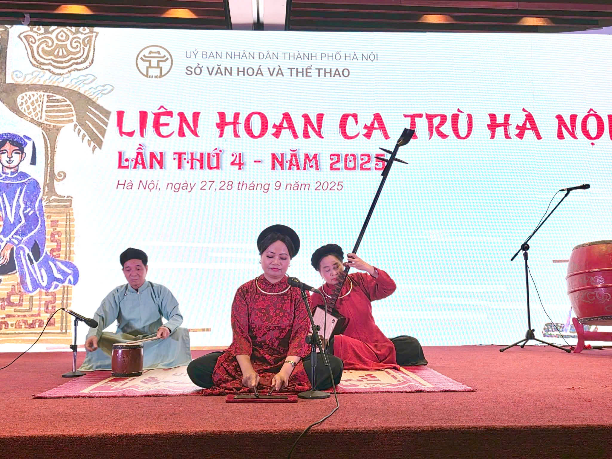 Hơn 200 nghệ nh&acirc;n, th&iacute; sinh tham dự Li&ecirc;n hoan Ca tr&ugrave; H&agrave; Nội lần thứ 4- Ảnh 1.