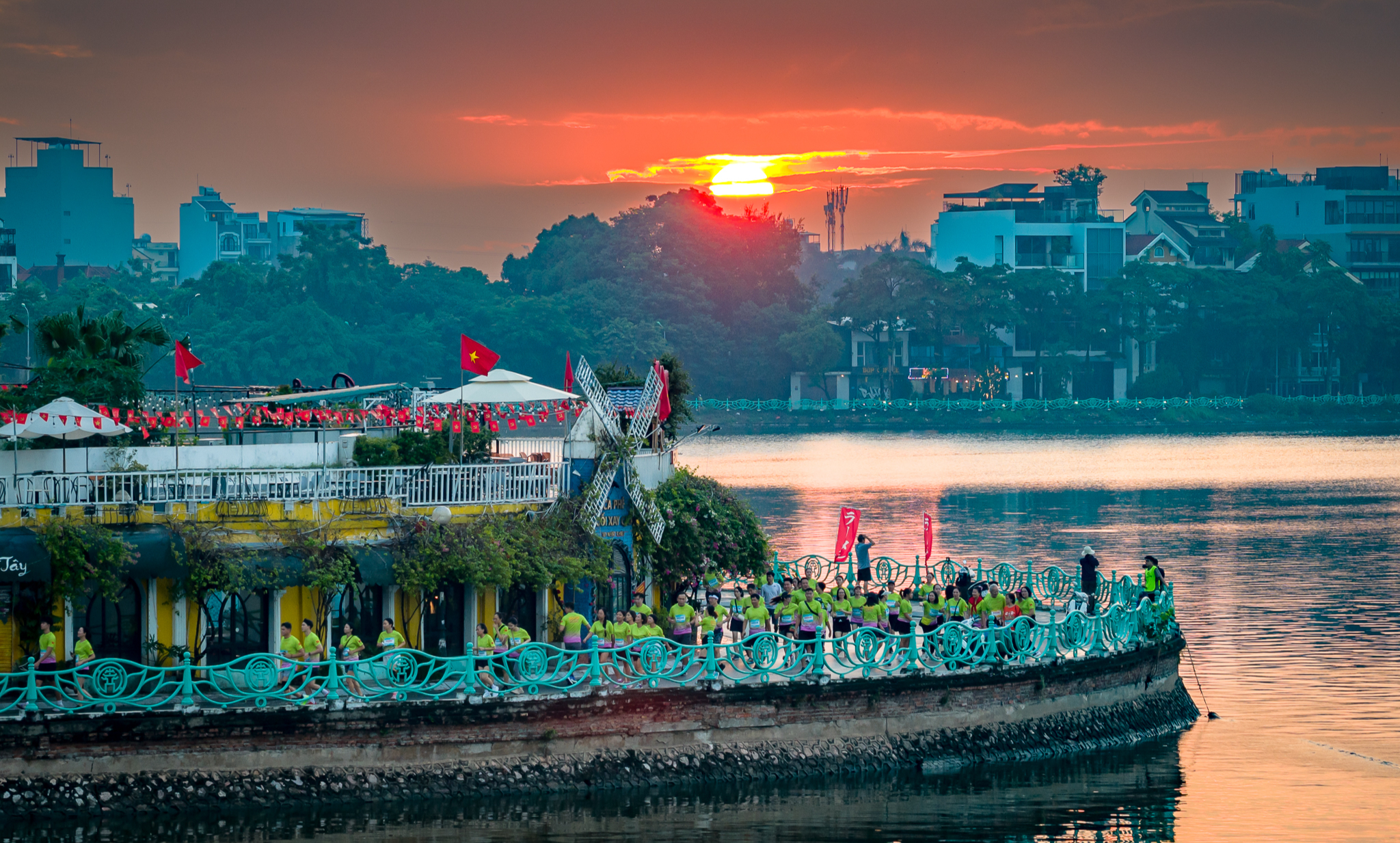 Gần 2.000 vận động vi&ecirc;n tranh t&agrave;i tại giải chạy &ldquo;Run for Love&rdquo;- Ảnh 11.