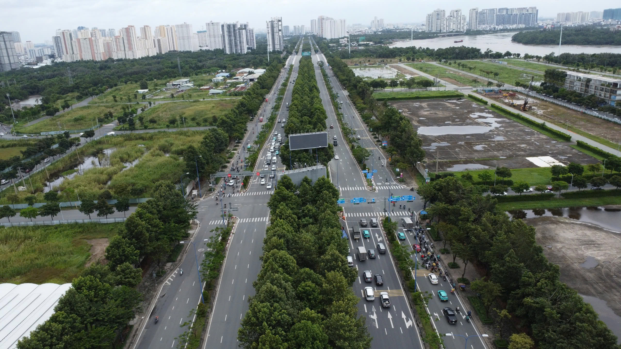 Cận cảnh tuyến Metro Bến Thành - Thủ Thiêm chuẩn bị vượt sông Sài Gòn ở độ sâu 41m - Ảnh 8.