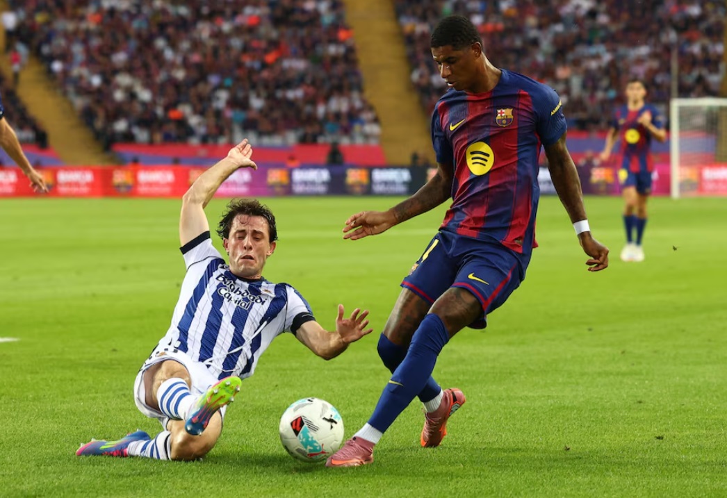 Barcelona ngược d&ograve;ng hạ Sociedad, vươn l&ecirc;n dẫn đầu La Liga- Ảnh 1.