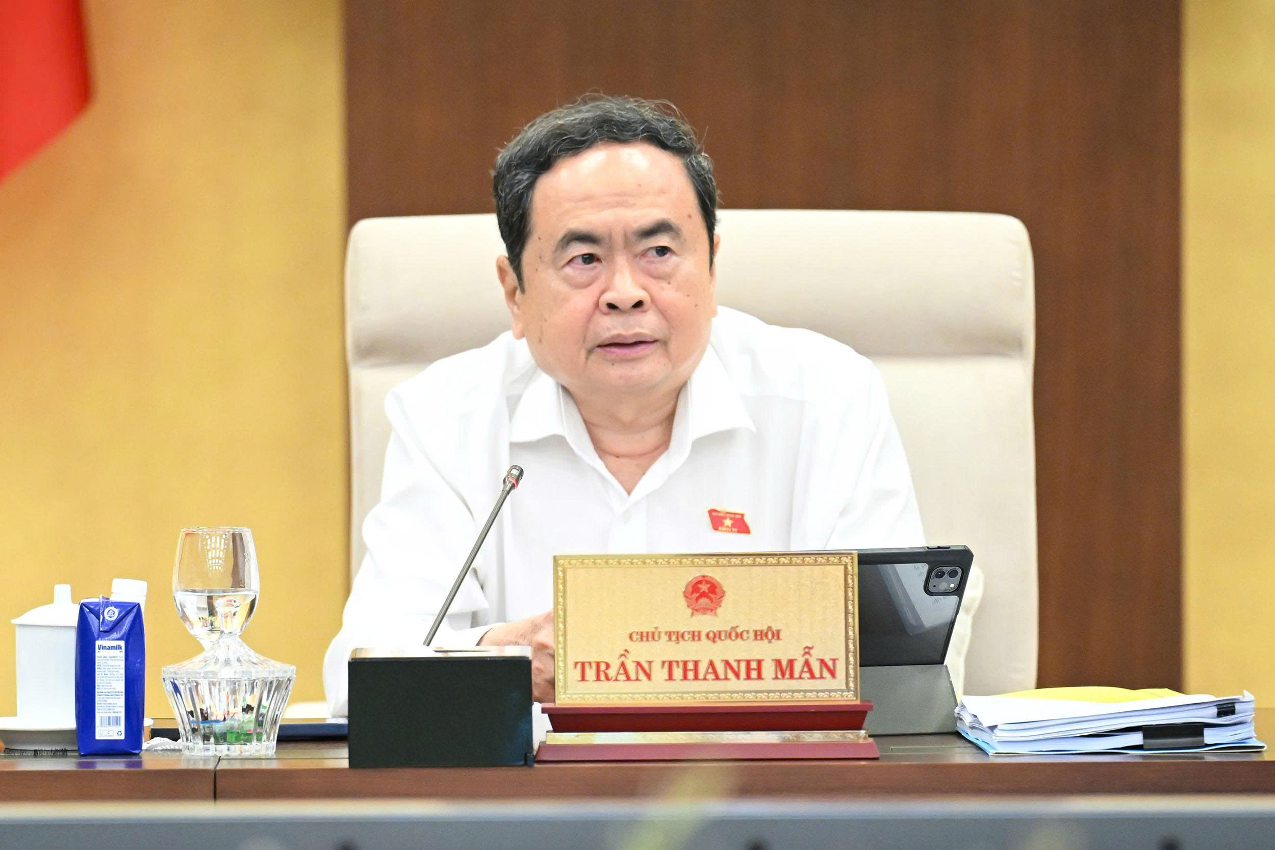 Cần cơ chế đ&aacute;nh gi&aacute; vi&ecirc;n chức, kh&ocirc;ng thể tuyển v&agrave;o l&agrave; ở trong bộ m&aacute;y suốt đời- Ảnh 5.