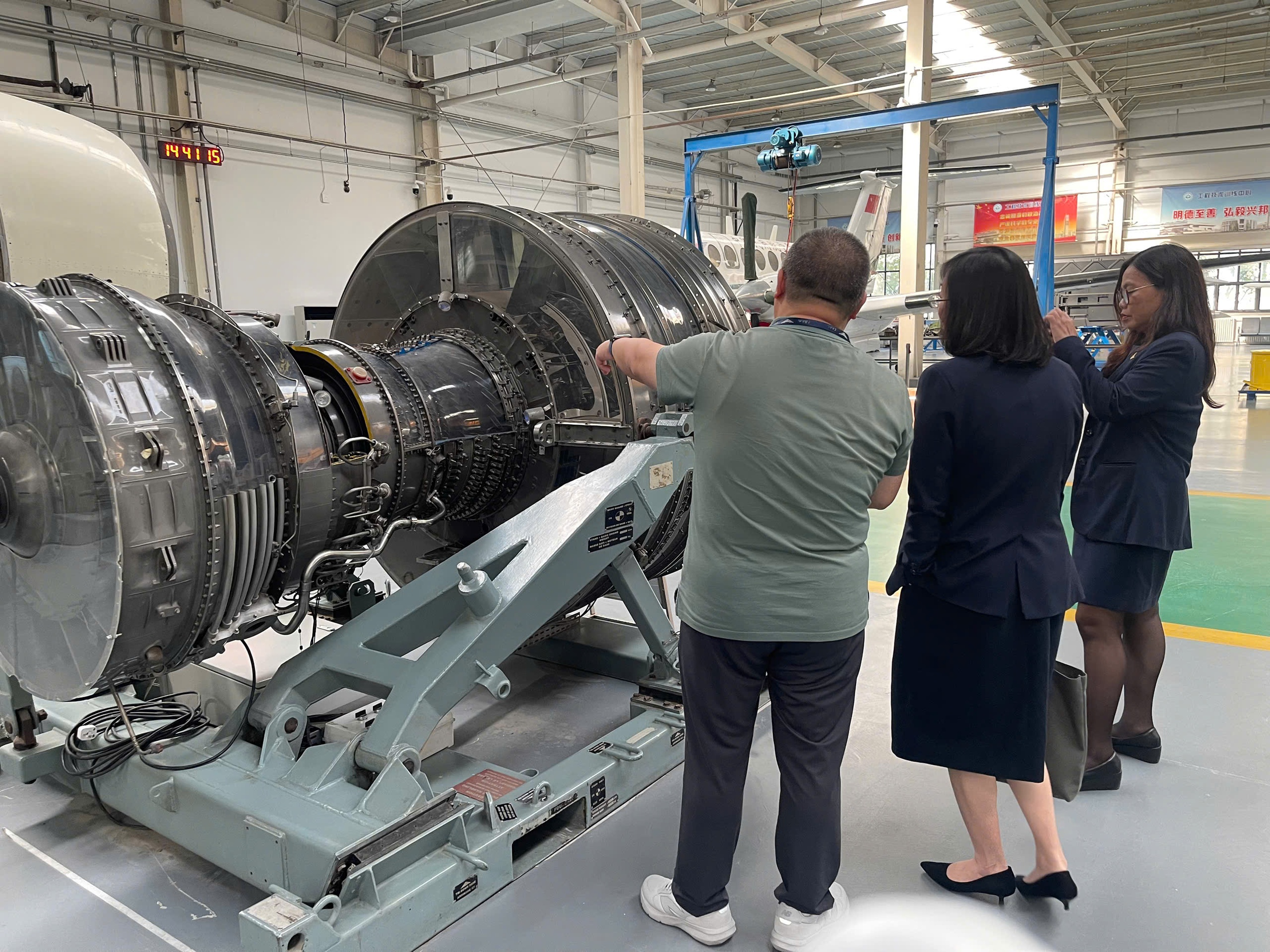 Học viện H&agrave;ng kh&ocirc;ng Việt Nam hợp t&aacute;c chiến lược với Đại học H&agrave;ng kh&ocirc;ng d&acirc;n dụng Trung Quốc- Ảnh 3.