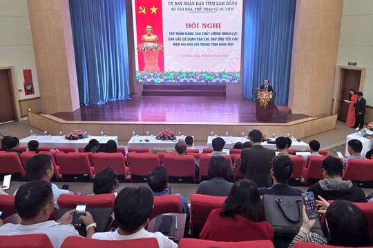 Chuyển đổi số b&aacute;o ch&iacute; lấy độc giả l&agrave;m trung t&acirc;m, t&ograve;a soạn hội tụ- Ảnh 1.