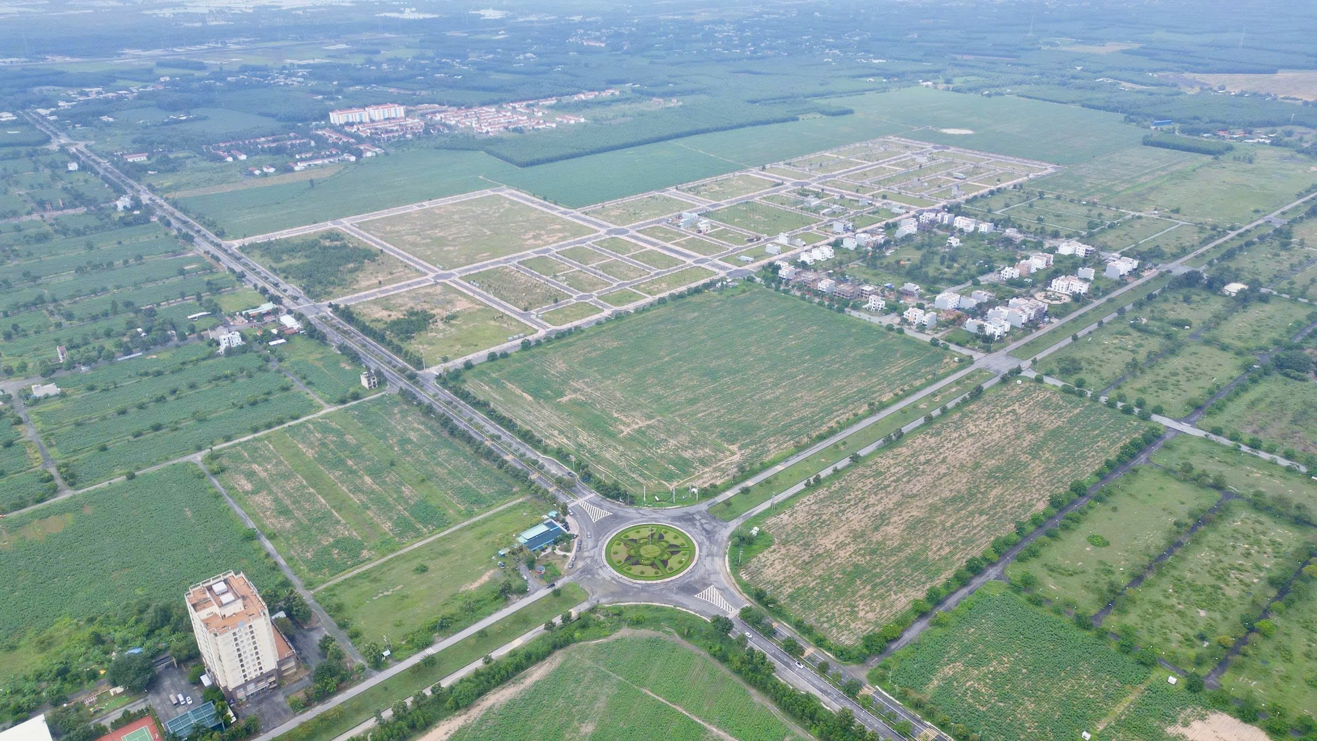 Đồng Nai: Vượt chỉ tiêu xóa nhà tạm, nhà ở xã hội và hạ tầng giao thông- Ảnh 7. Đồng Nai: Vượt chỉ tiêu xóa nhà tạm, nhà ở xã hội và hạ tầng giao thông- Ảnh 7.