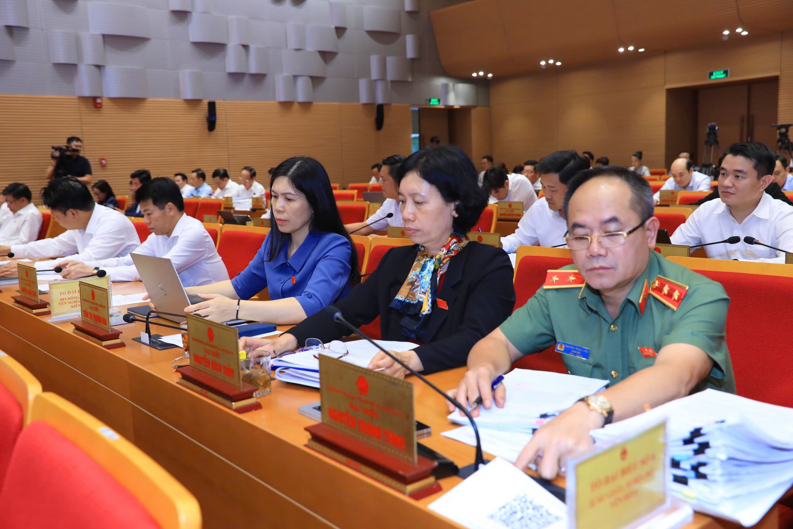 Hà Nội siết chặt quy định ngừng cung cấp điện, nước với công trình vi phạm PCCC- Ảnh 2. Hà Nội siết chặt quy định ngừng cung cấp điện, nước với công trình vi phạm PCCC- Ảnh 2.