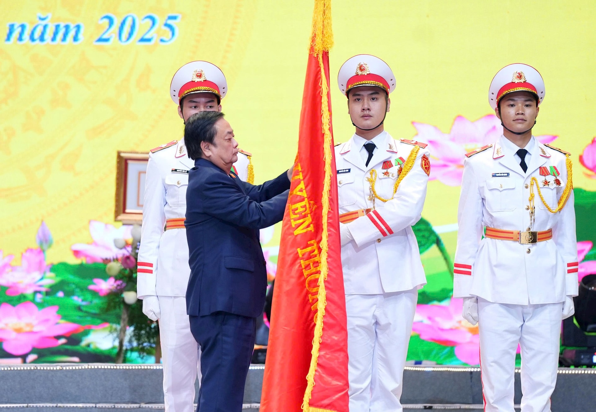 H&agrave; Nội x&acirc;y dựng n&ocirc;ng th&ocirc;n mới đi v&agrave;o chiều s&acirc;u, hiệu quả, bền vững- Ảnh 1.