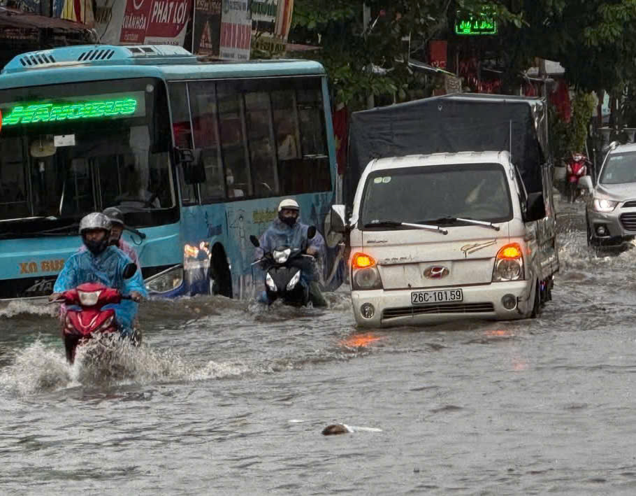 H&agrave; Nội chủ động khắc phục hậu quả mưa b&atilde;o- Ảnh 13.